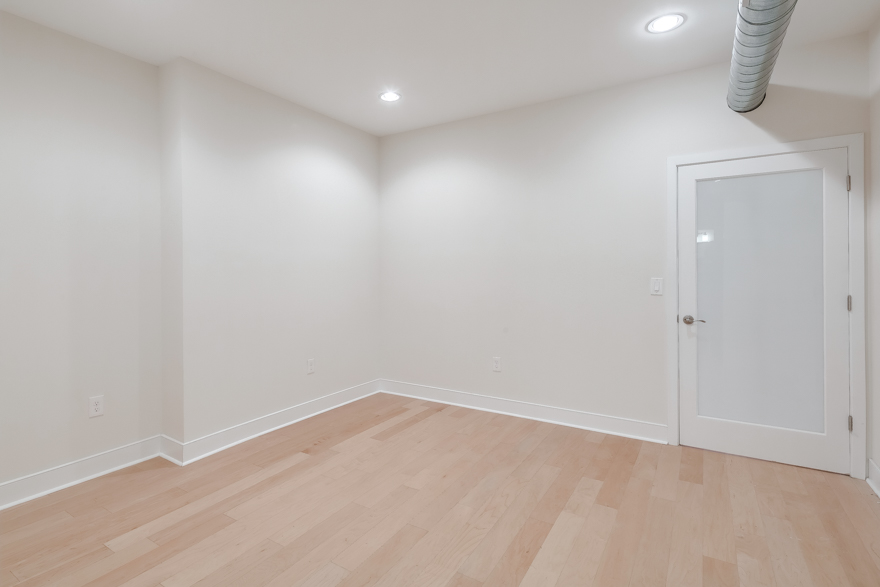 Property Photo For 1305 Locust St, 3C