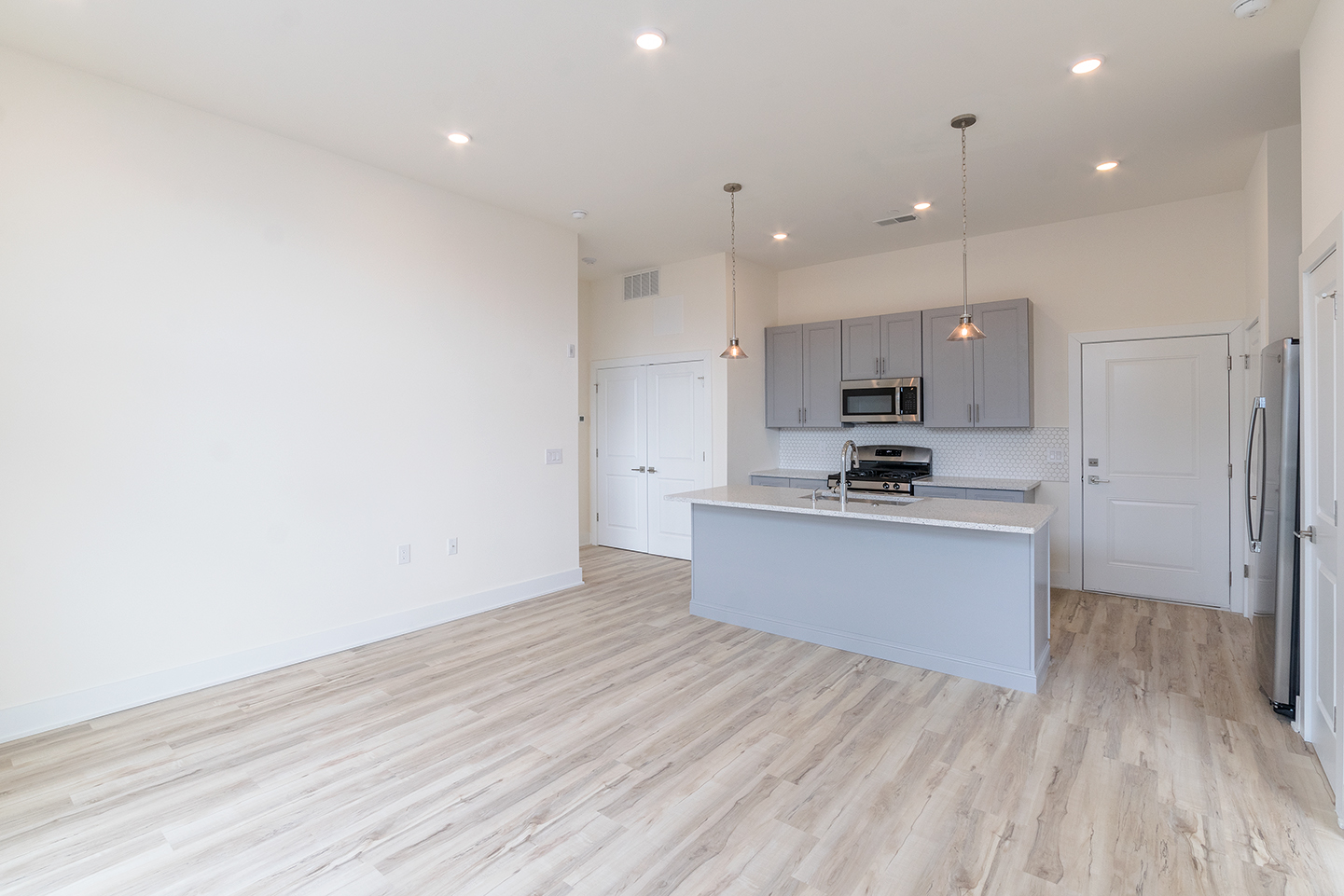 Property Photo For 1129 Germantown Ave, Unit 4C