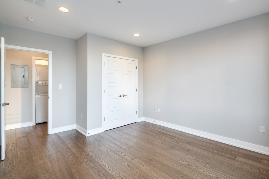 820-N-3rd-St-401-880px-8