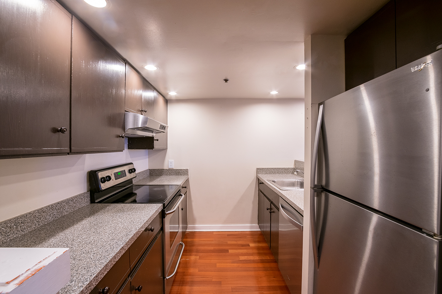 Property Photo For 301 Race St, Unit 520