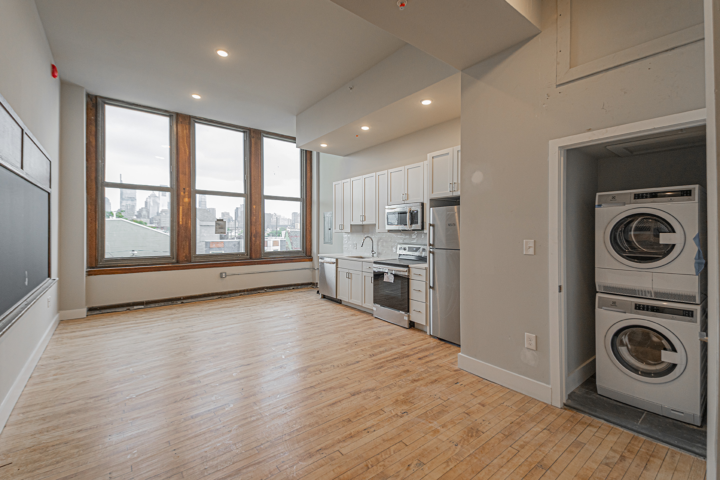 Property Photo For 1300 S. 19th St, Unit 305