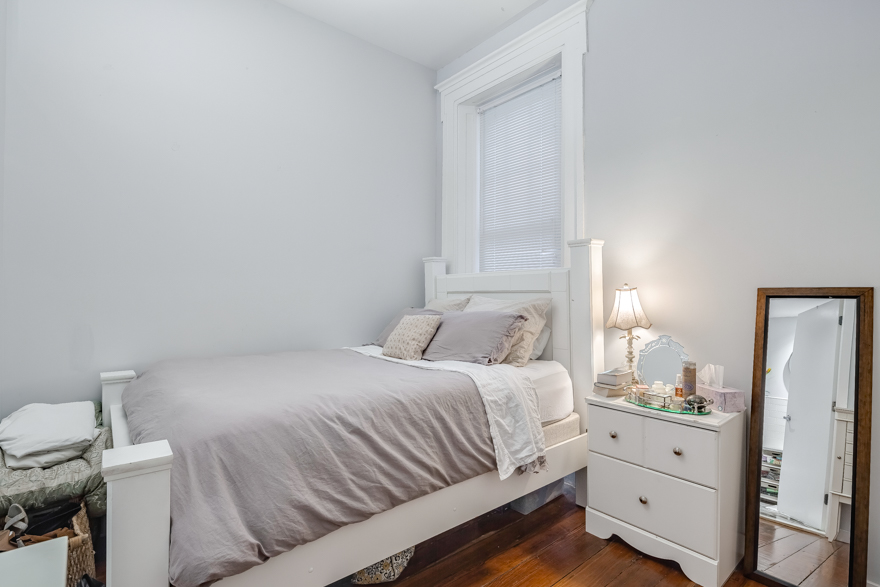 Property Photo For 1320 Pine Street, Unit 1F
