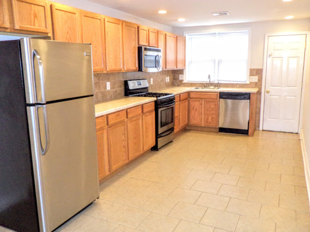 Property Photo For 2312 Moore St