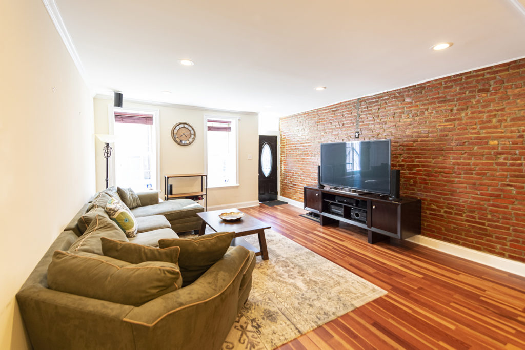 Property Photo For 2107 Carpenter St