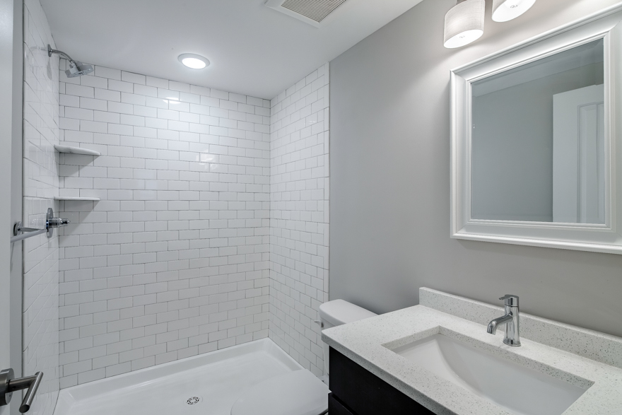 Property Photo For 1607 Catharine Street, Unit 1H