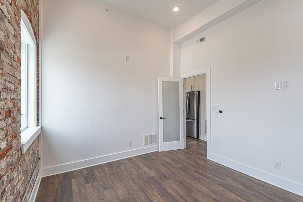 Property Photo For 1211 Bainbridge St, Unit 4A