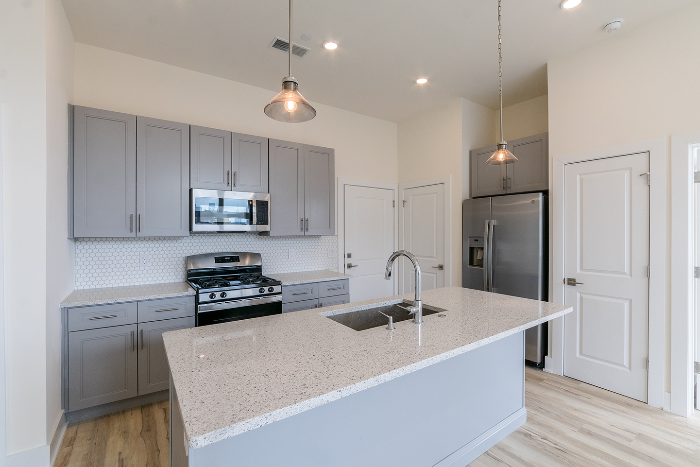 Property Photo For 1129 Germantown Ave, Unit 4C
