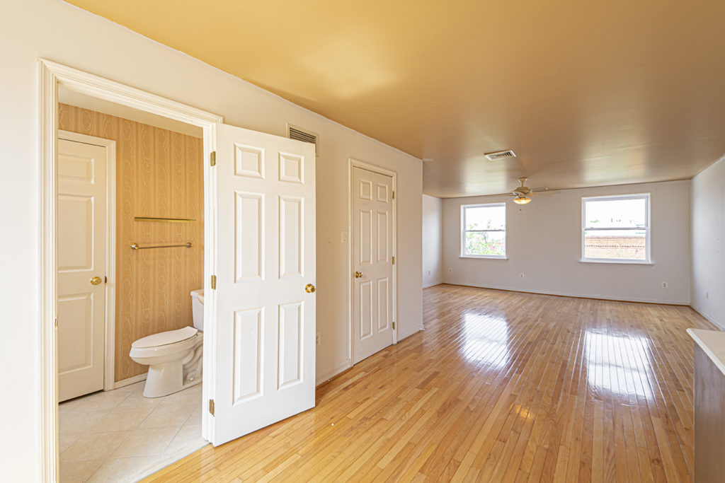 Property Photo For 1635 E. Passyunk, 2nd Flr