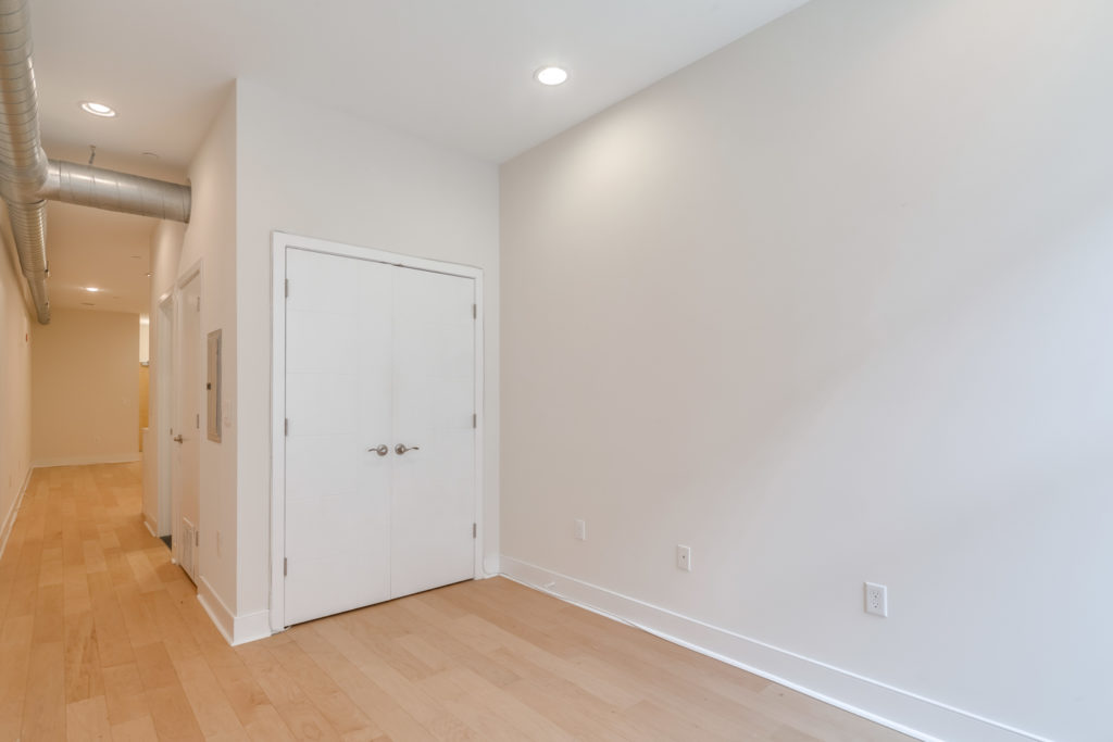 Property Photo For 1305 Locust St, Unit 3B