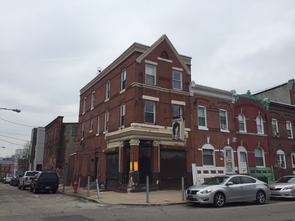 We Spied a Zoning Notice on a Handsome Building Near 29th & Girard