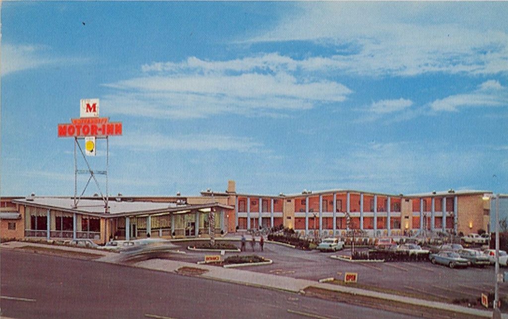University-Motor-Inn-1960