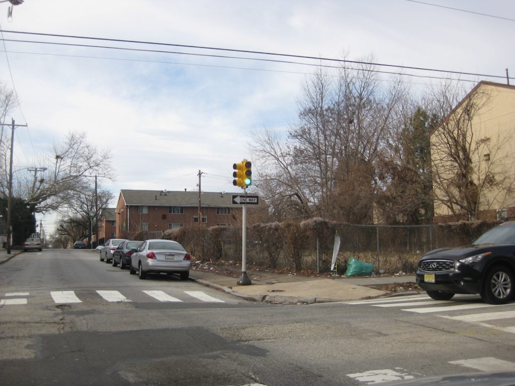 15th and master vacant.JPG