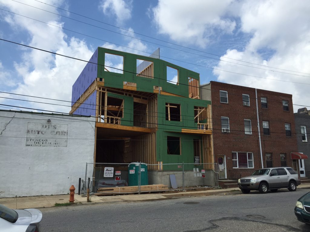 2630 e cumberland 1.JPG