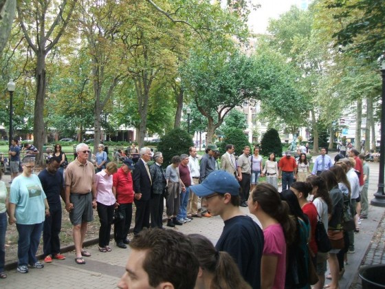 297764_170919682989124_1414705748_n