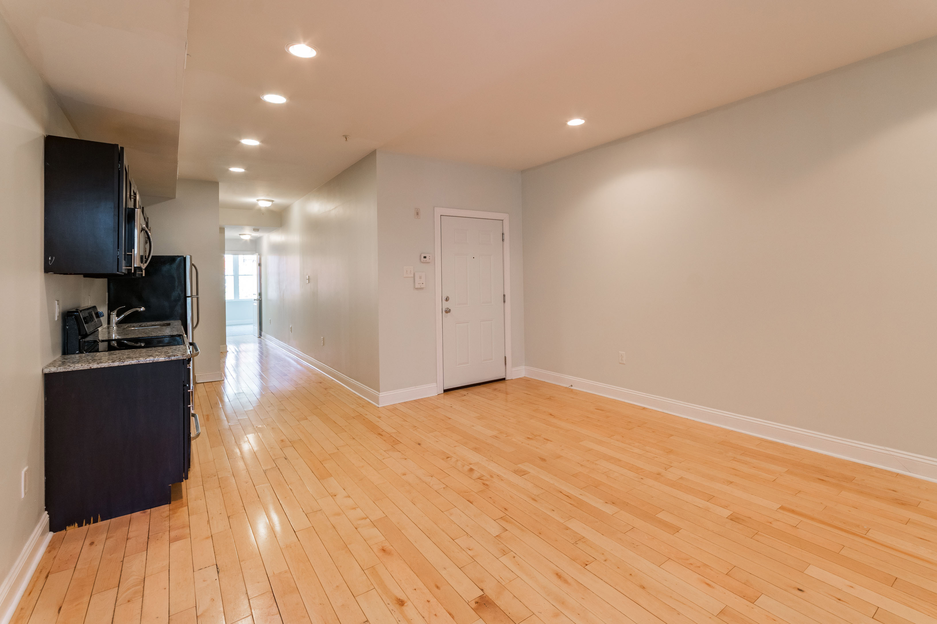 321 N Preston St_Unit 2 (Vacant)_-02