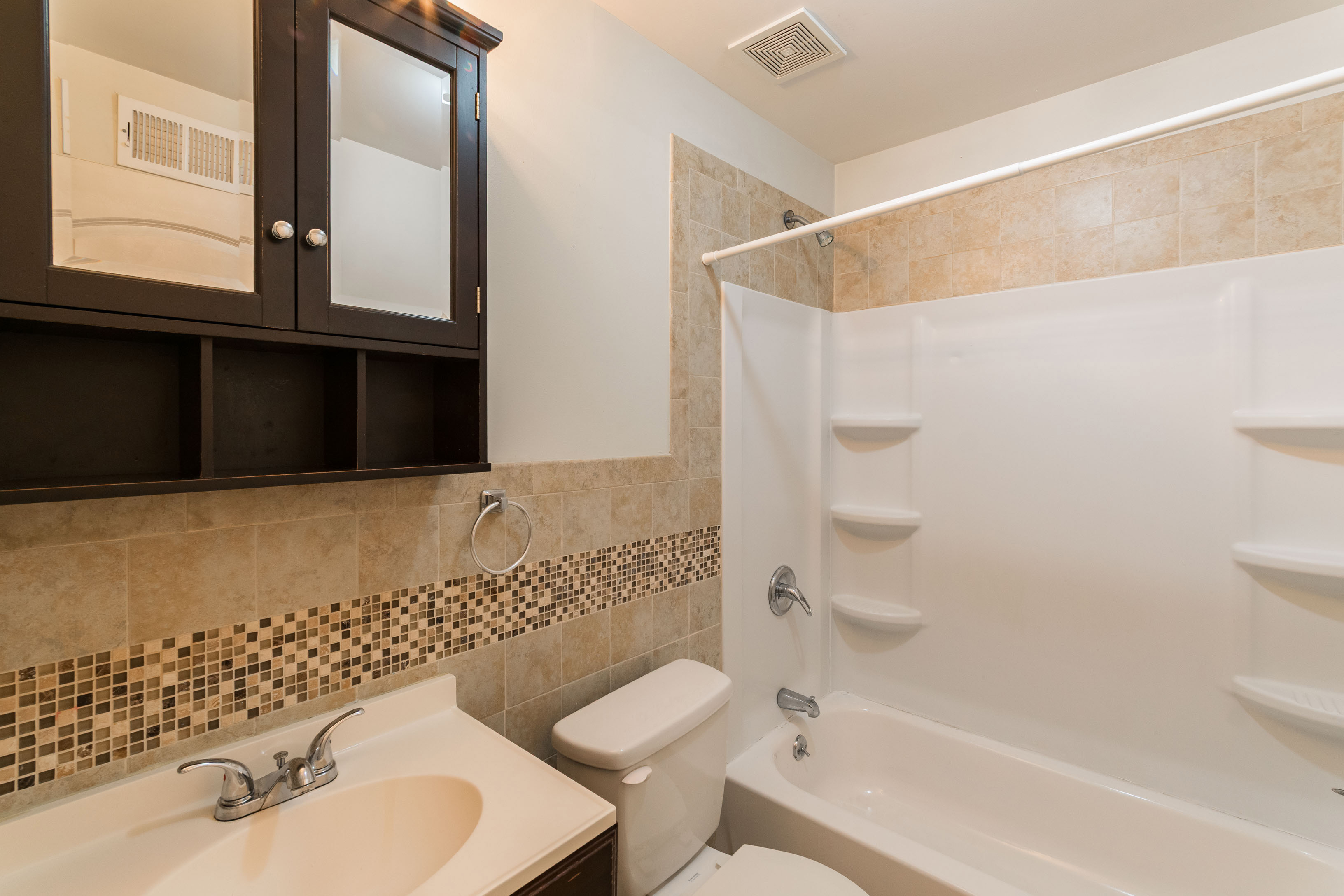 321 N Preston St_Unit 2 (Vacant)_-13