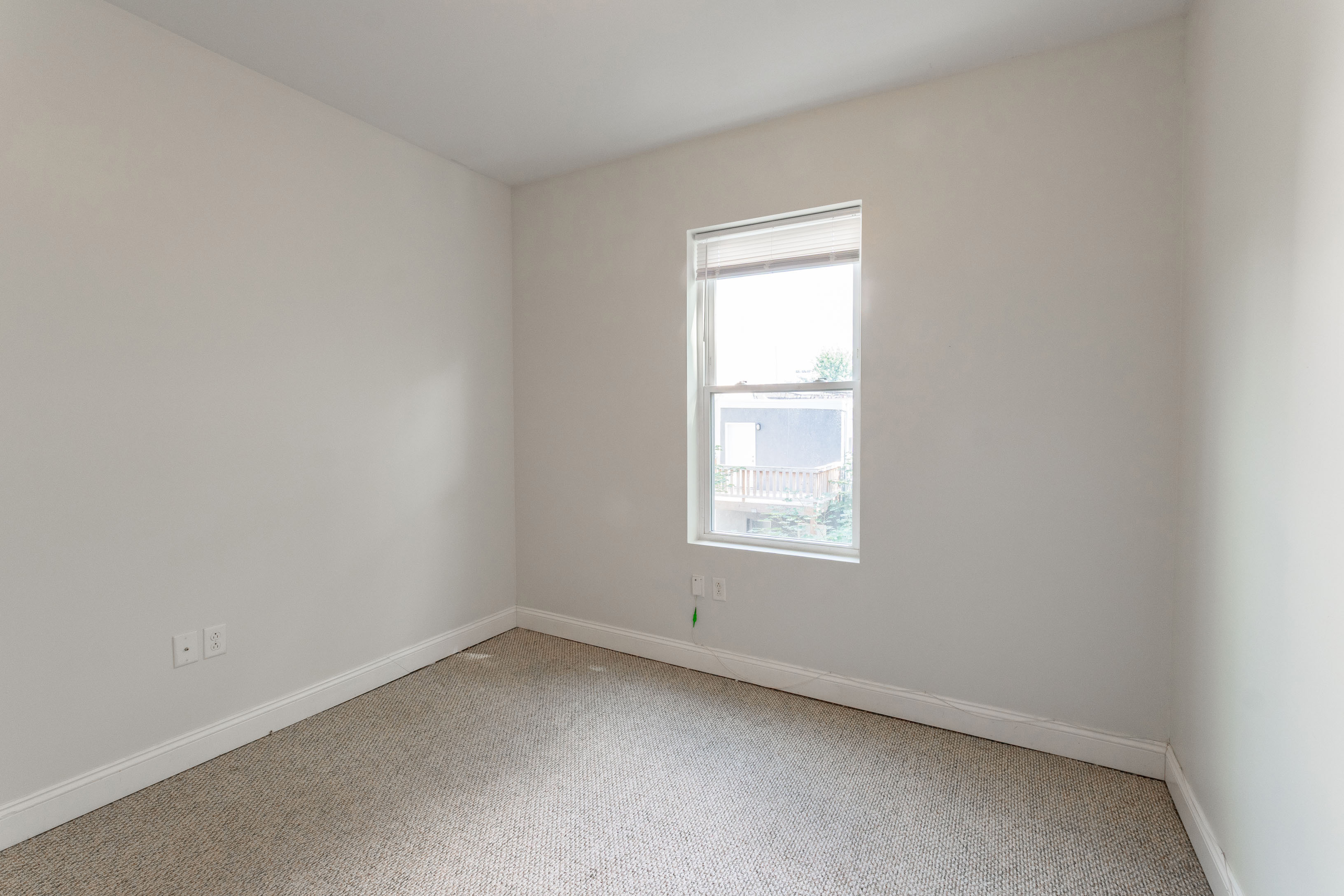 321 N Preston St_Unit 2 (Vacant)_-15