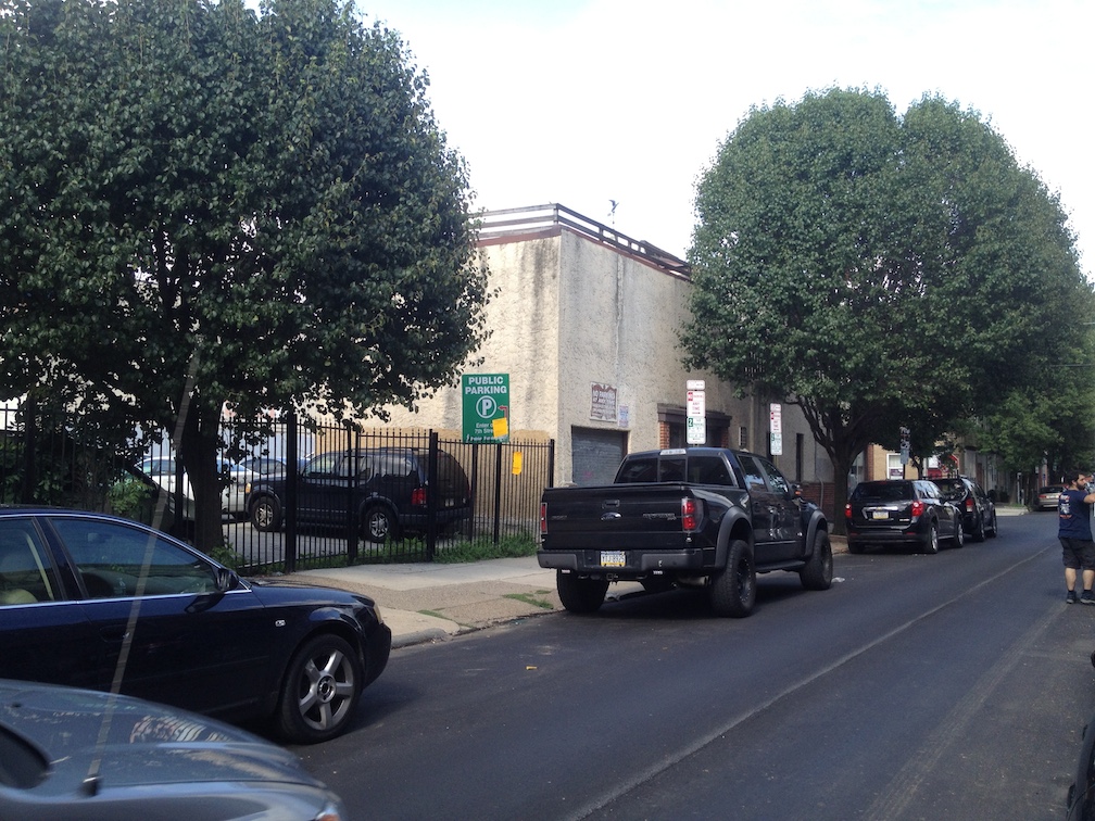 711 bainbridge 1.JPG