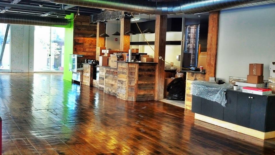 8884_10100406439982916_632473609_n