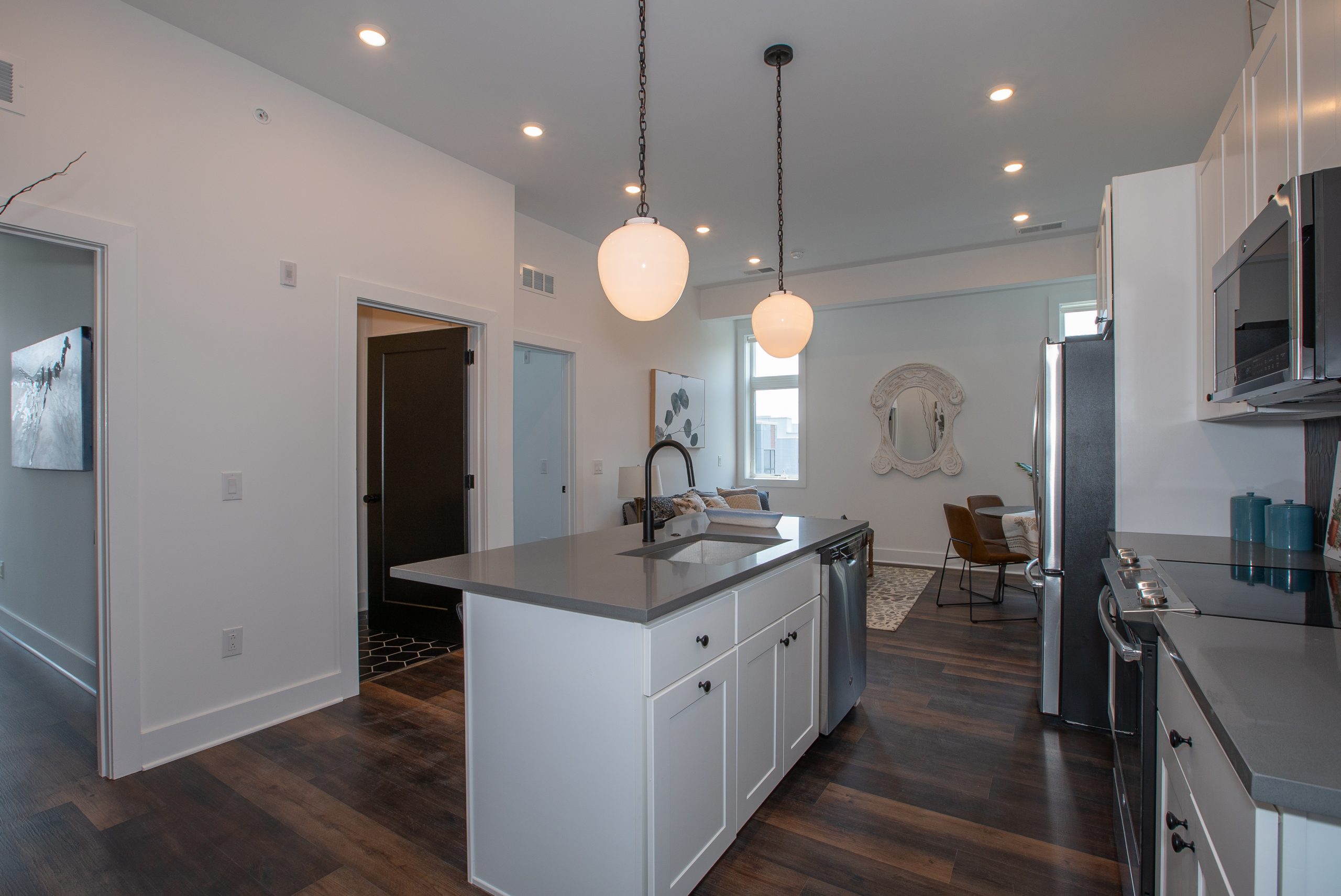 THE PORTER UNIT 407 STAMM WEFILMPHILLY-00895