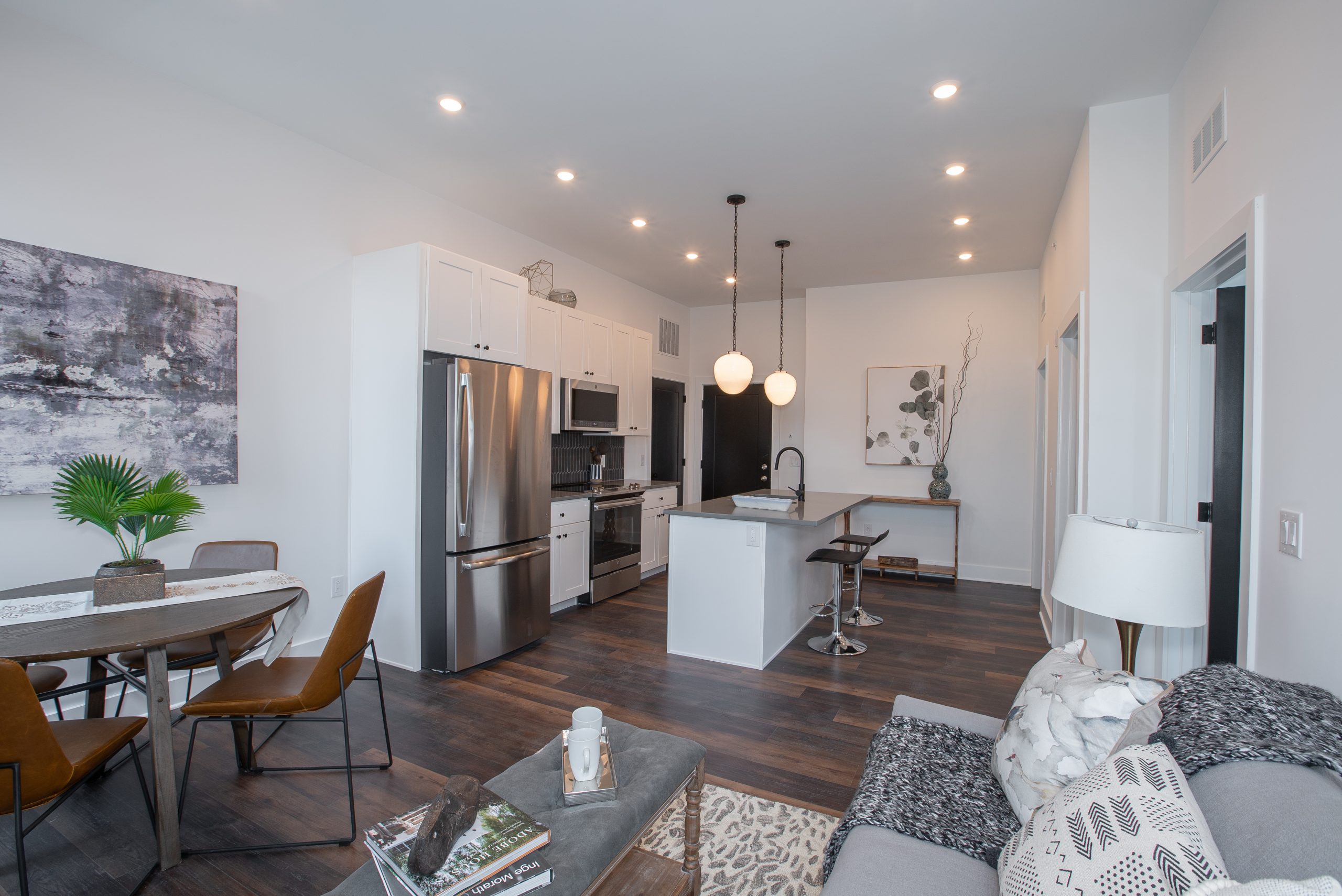 THE PORTER UNIT 407 STAMM WEFILMPHILLY-00901