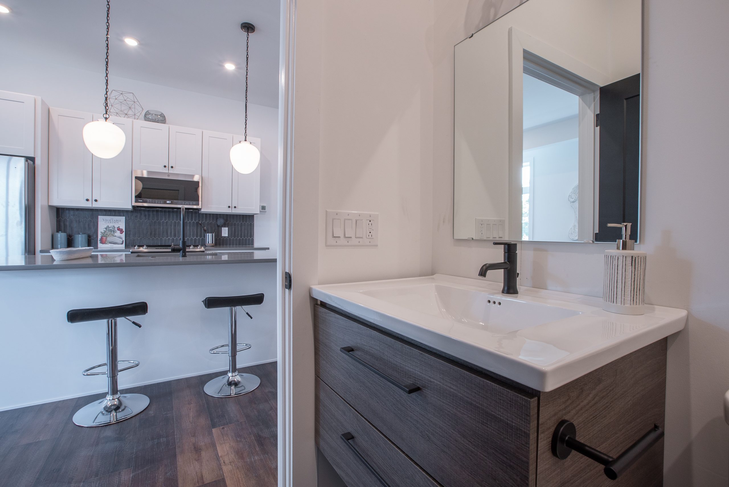 THE PORTER UNIT 407 STAMM WEFILMPHILLY-00912