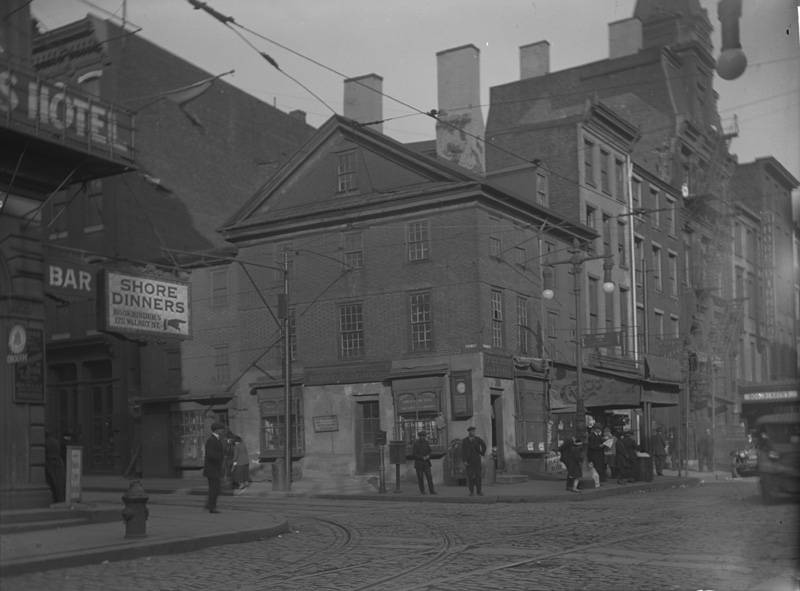 tavern 1920