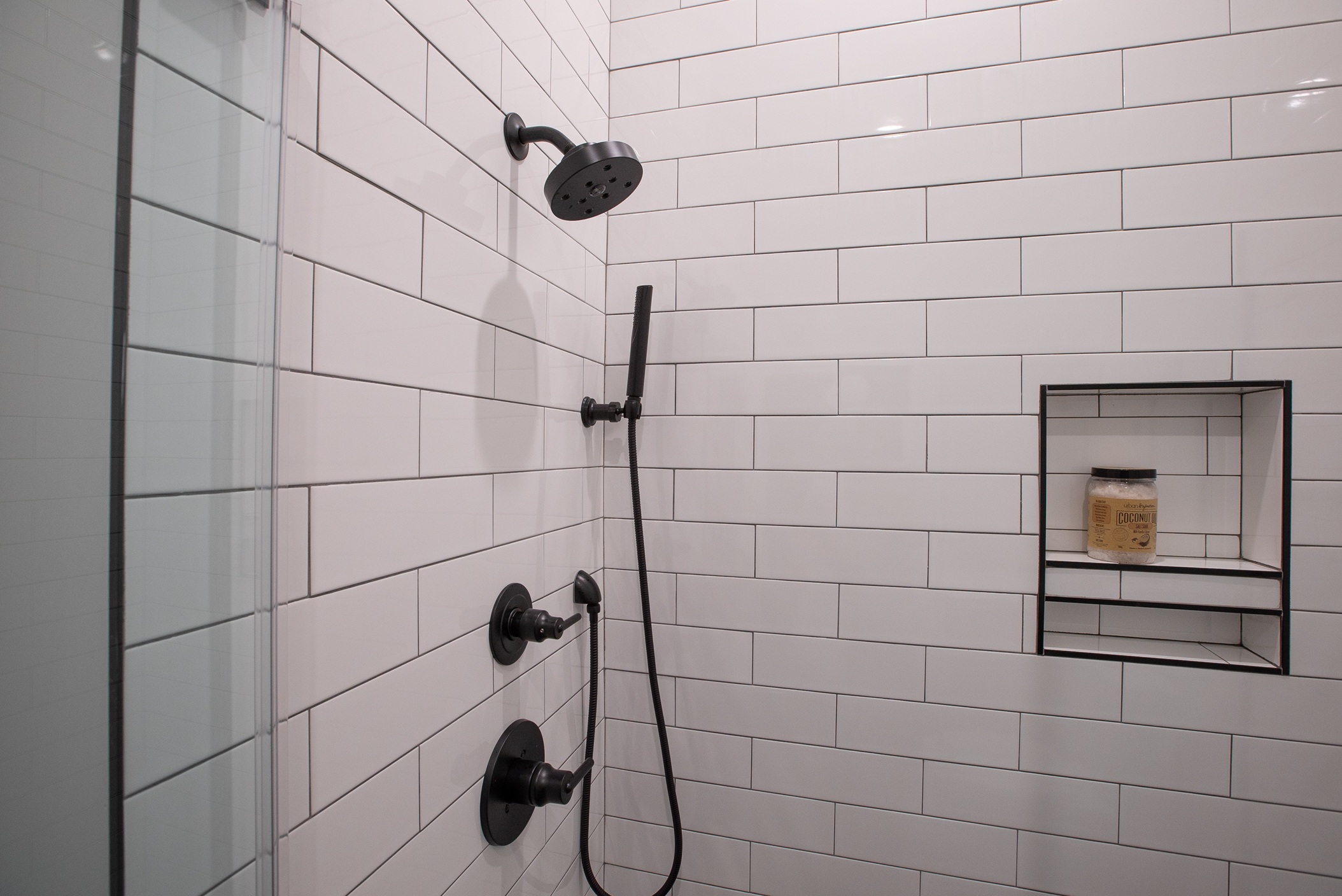 THE PORTER UNIT 402 STAMM WEFILMPHILLY-00752