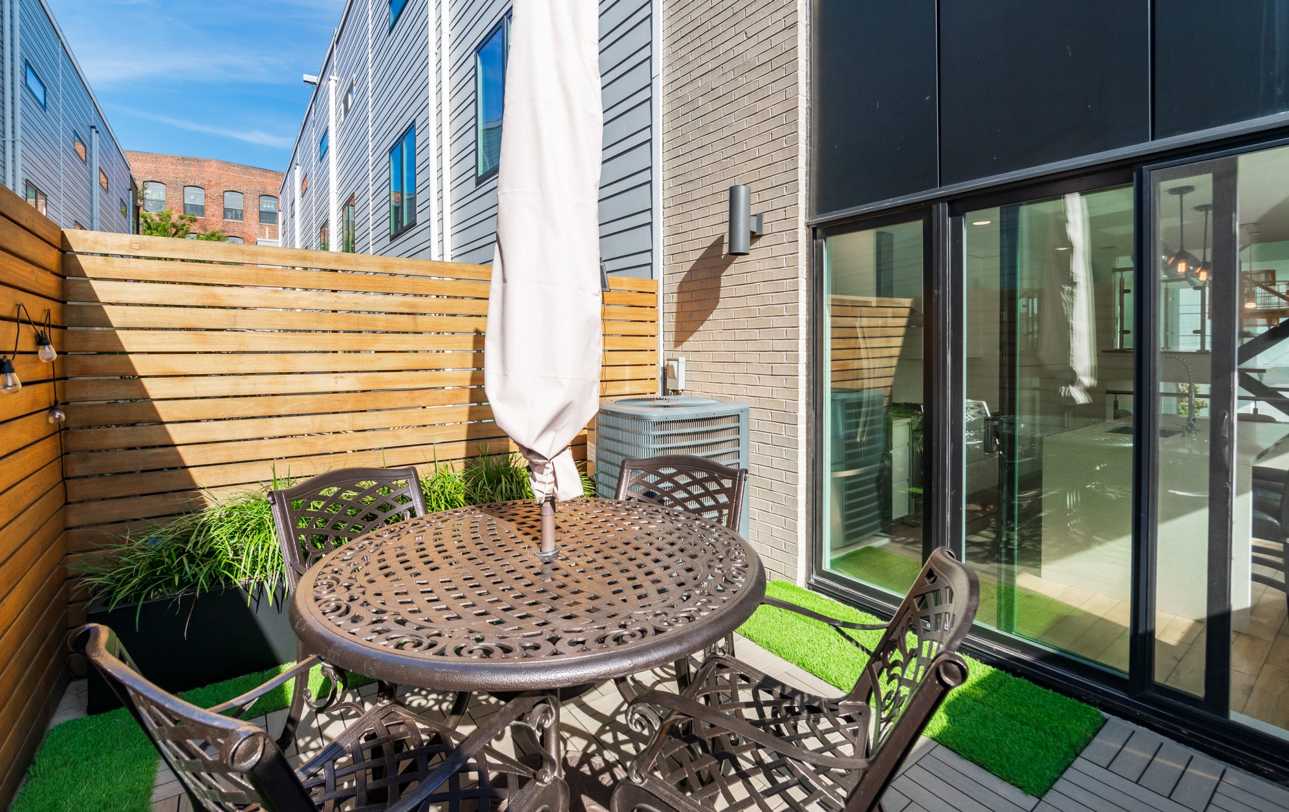 1500 N Hancock St_-13