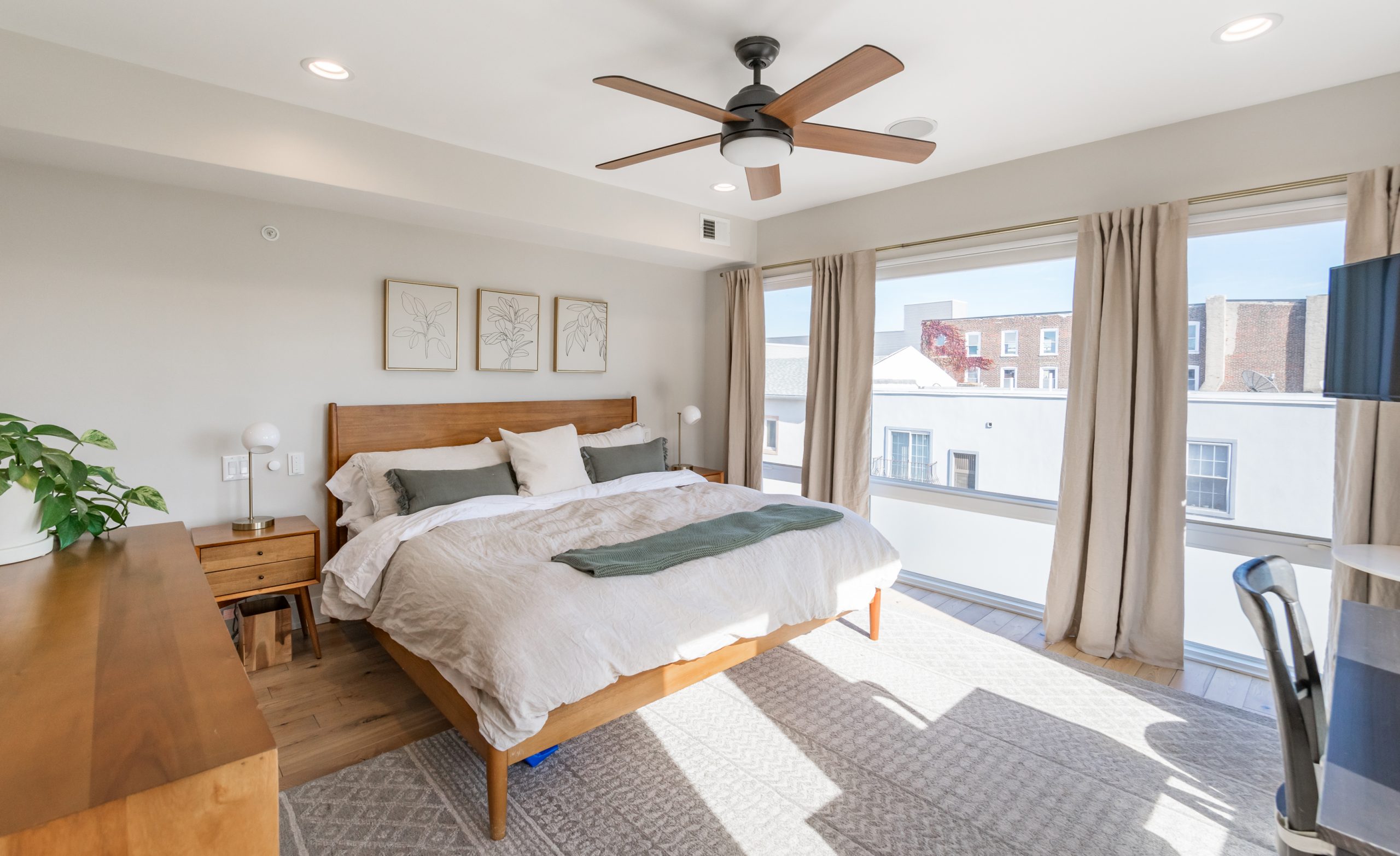 1500 N Hancock St_-26