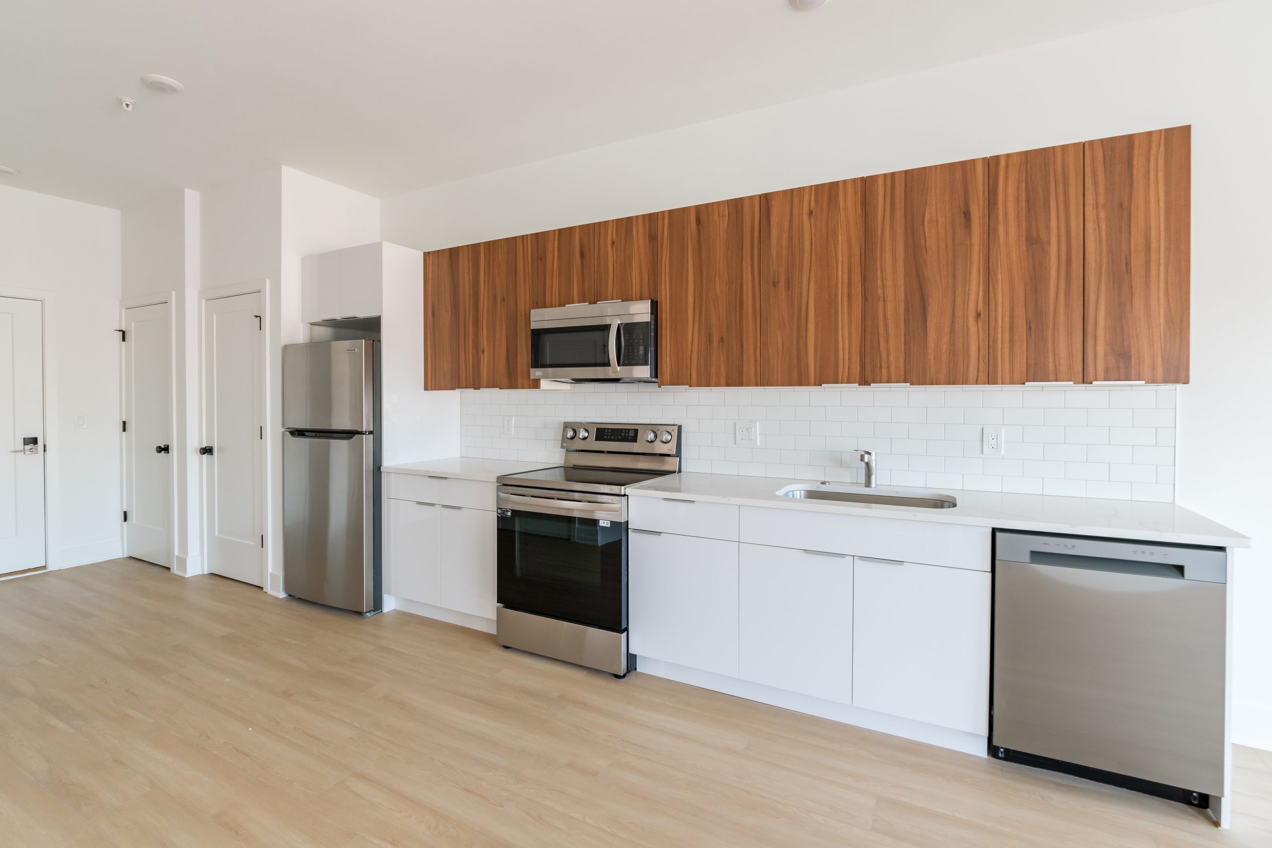 4200 Lancaster Ave_ Unit 304_ -04