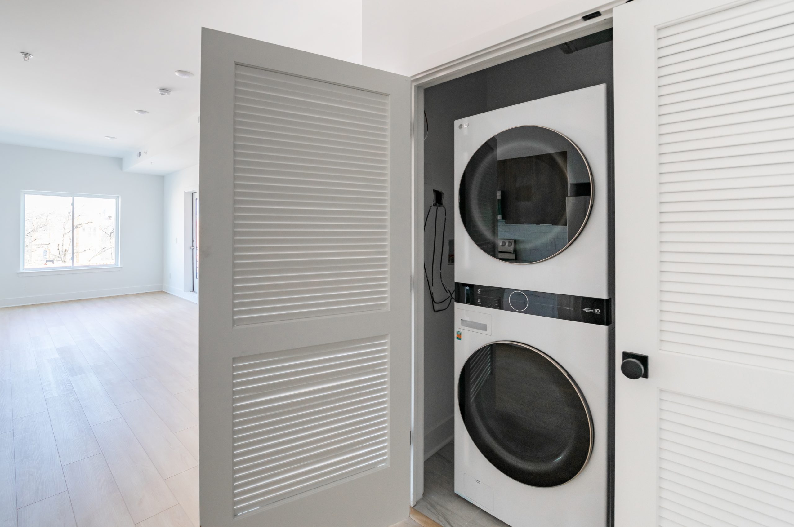 4200 Lancaster Ave_ Unit 304_ -05