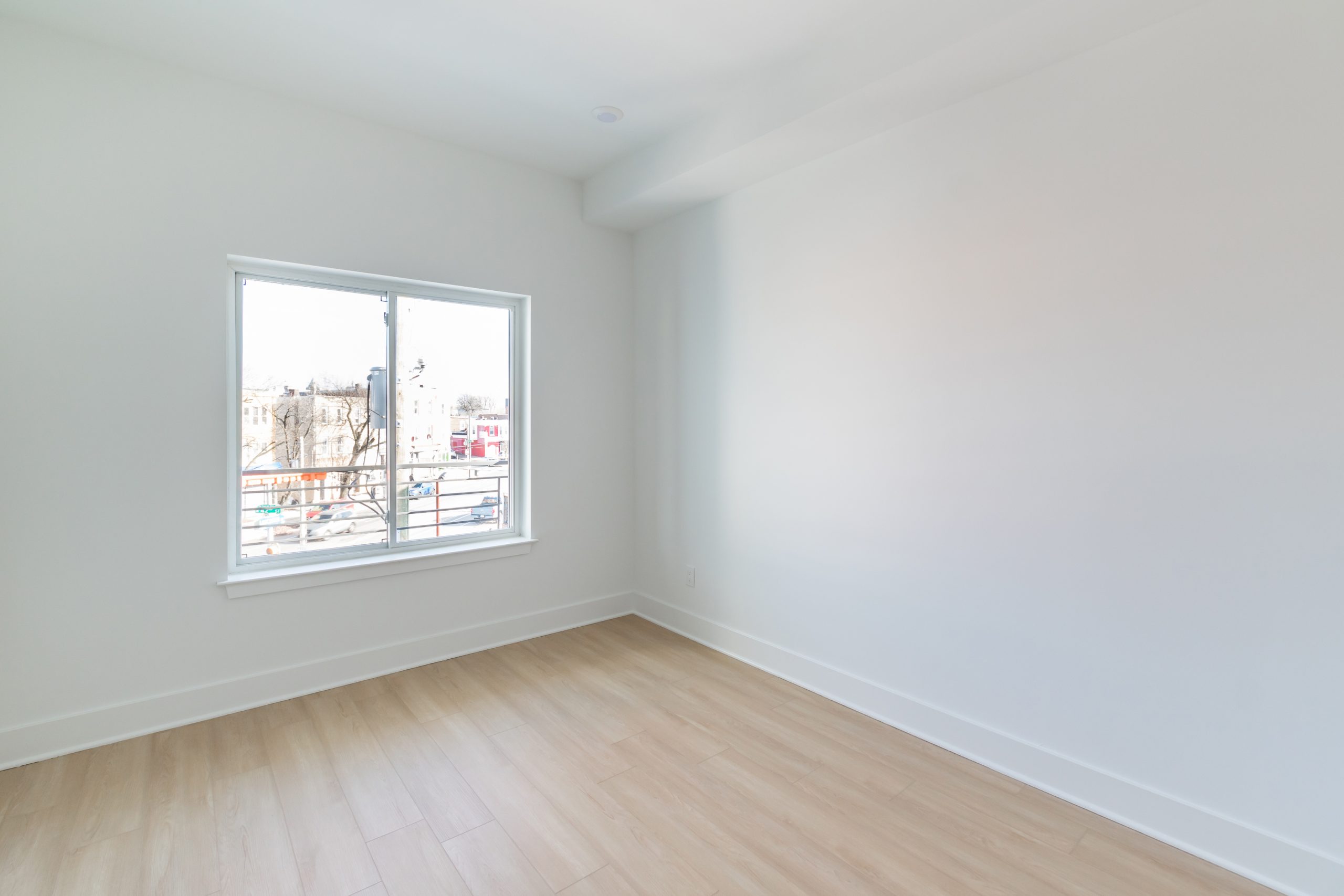 4200 Lancaster Ave_ Unit 304_ -07