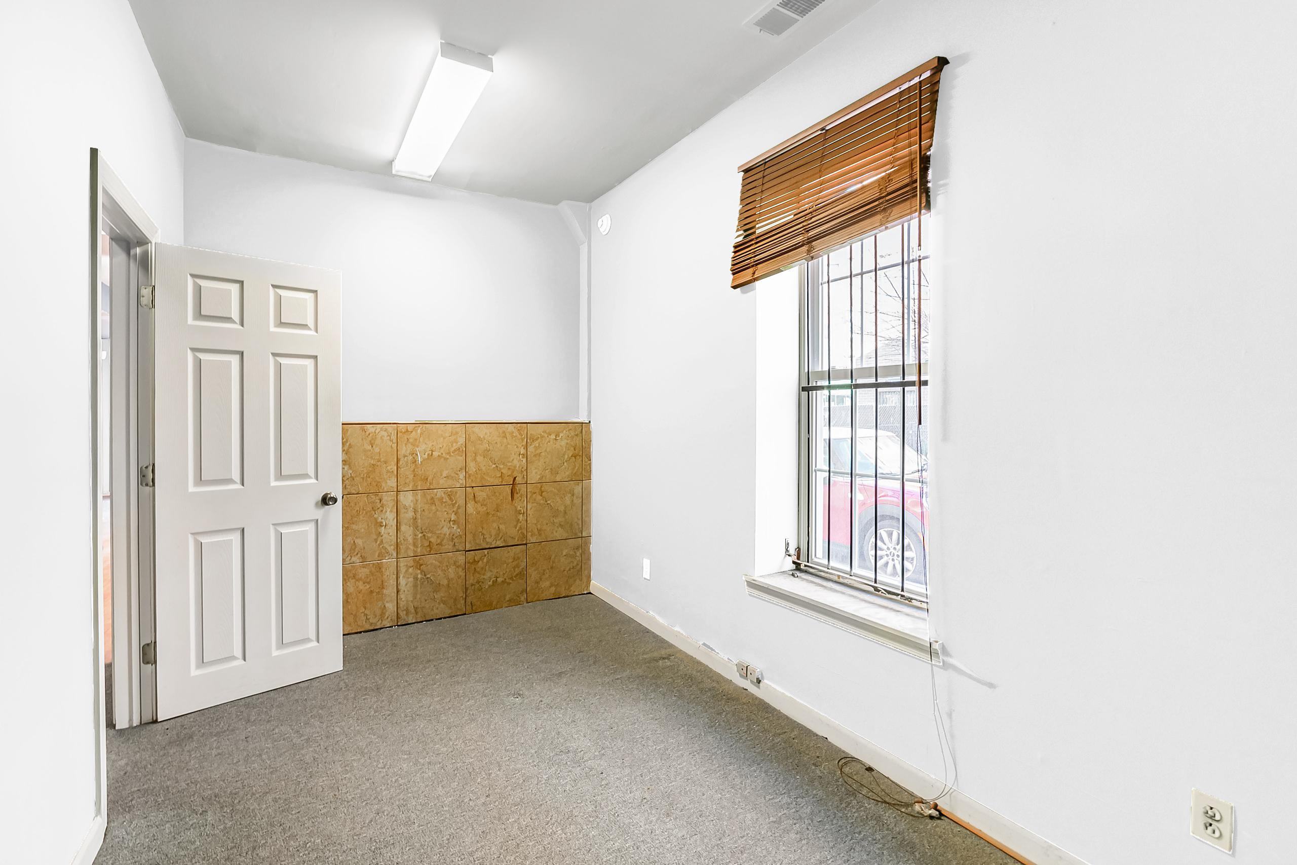 617 S 18th Street_ Commercial (Updates)_ (4)