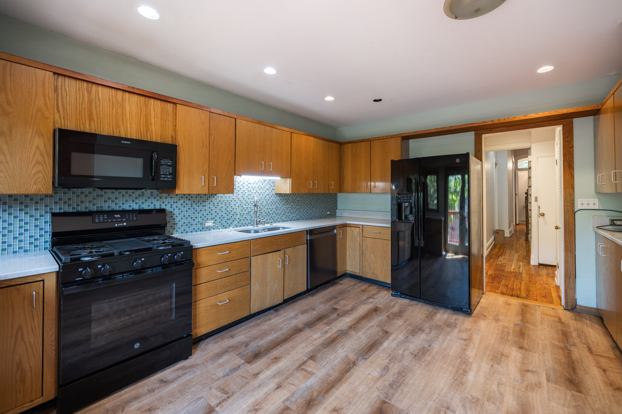 206 S 43rd St (Vacant)_-10