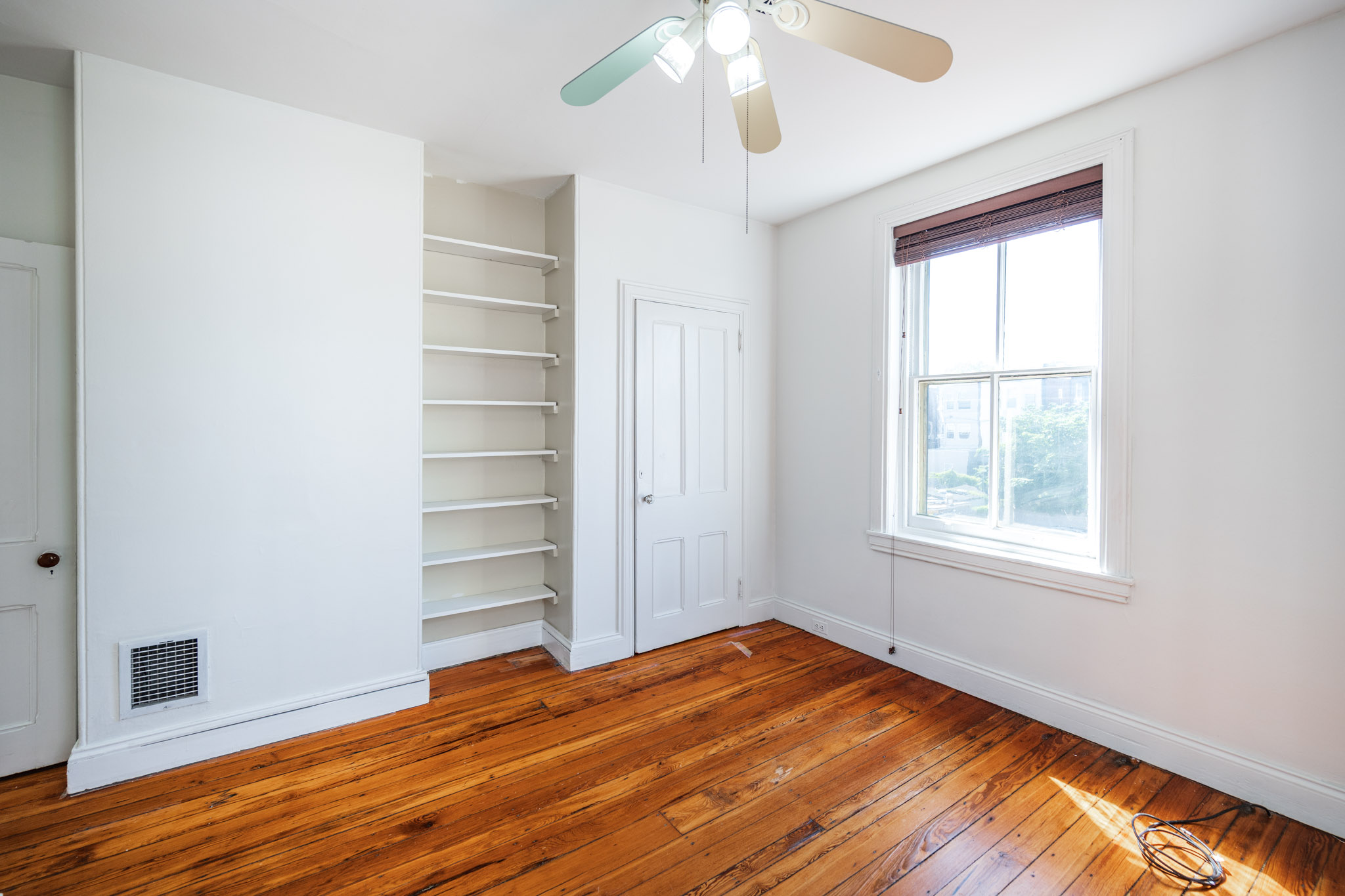206 S 43rd St (Vacant)_-31