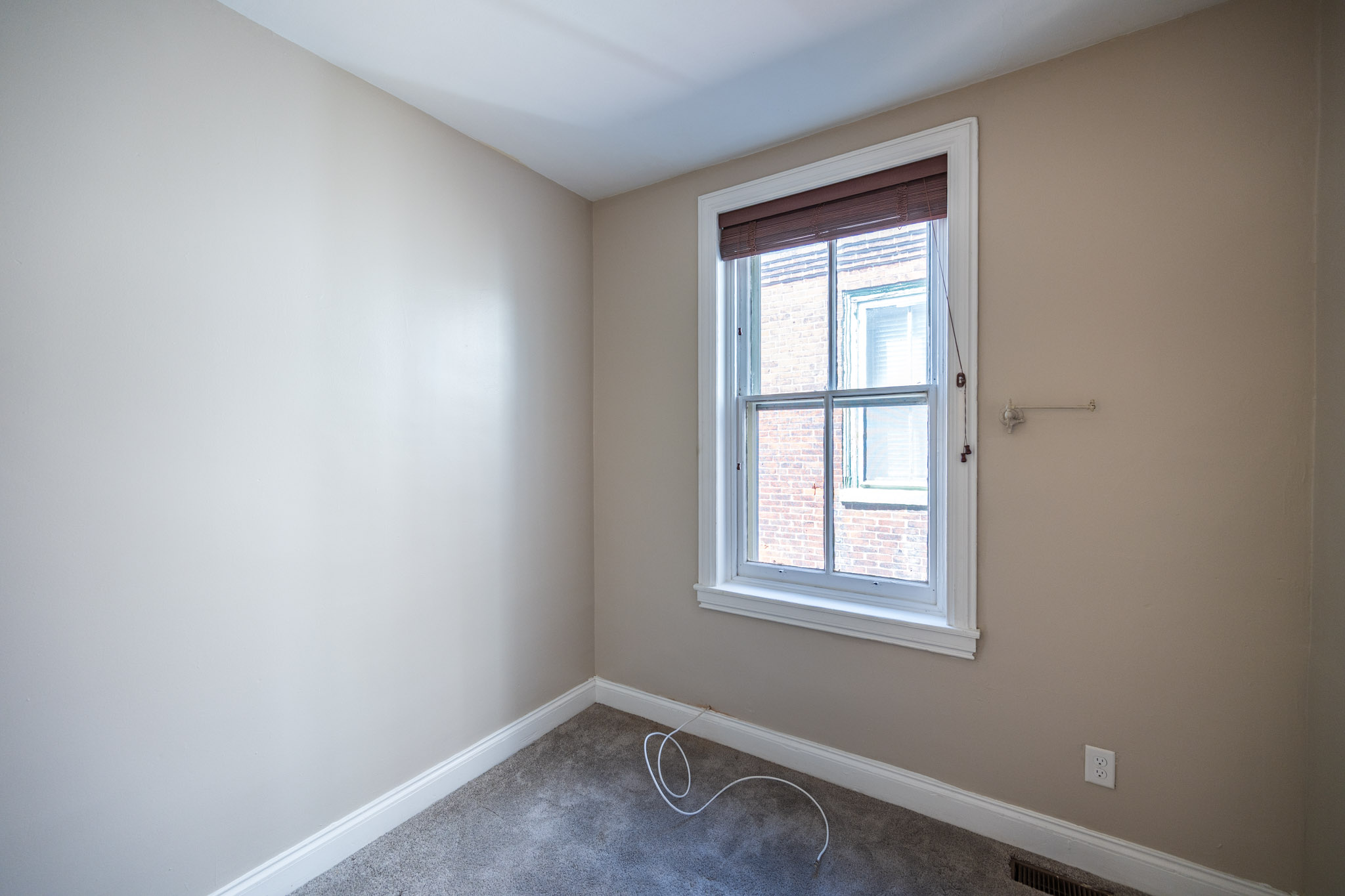 206 S 43rd St (Vacant)_-32