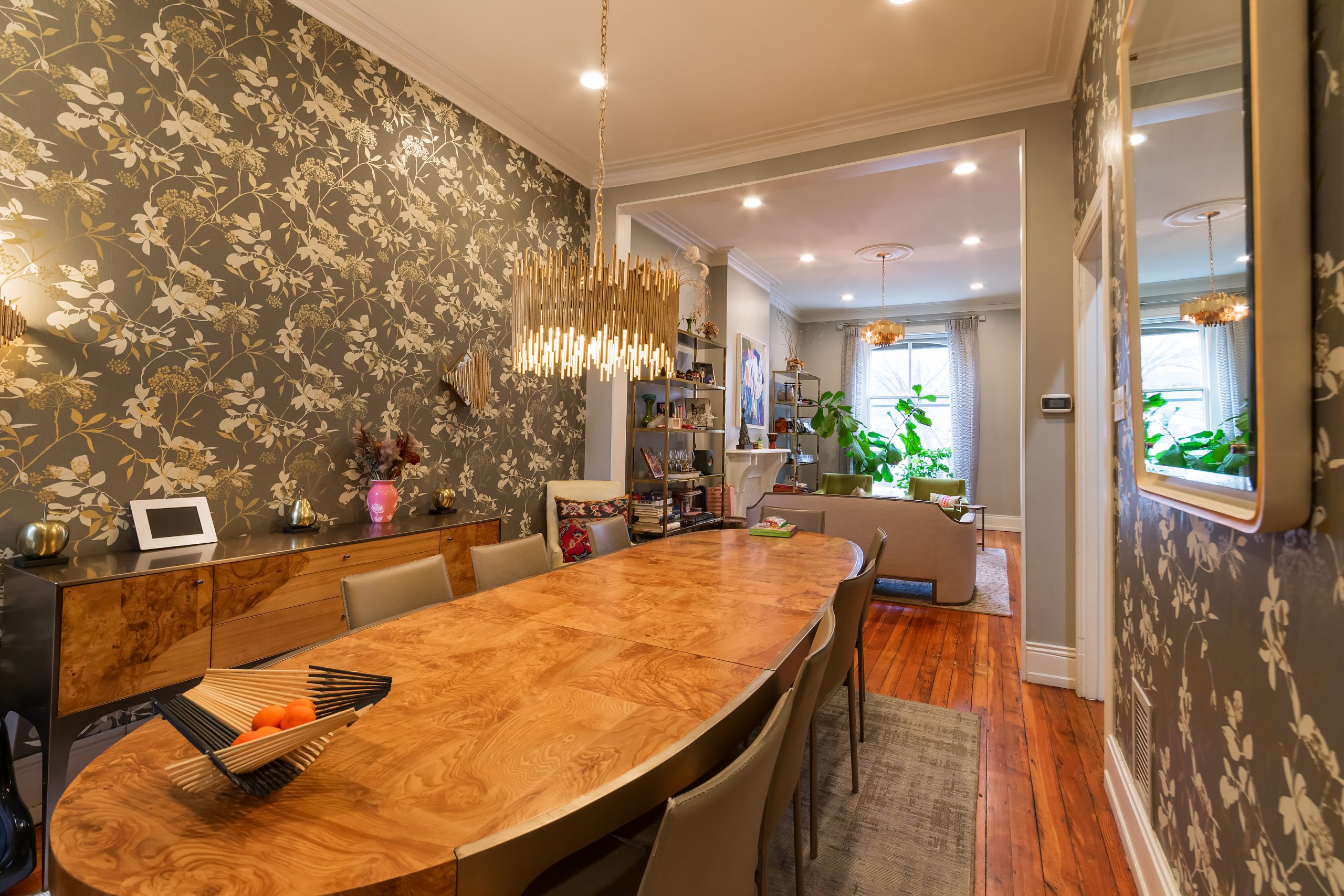 206 S 43rd St_-04