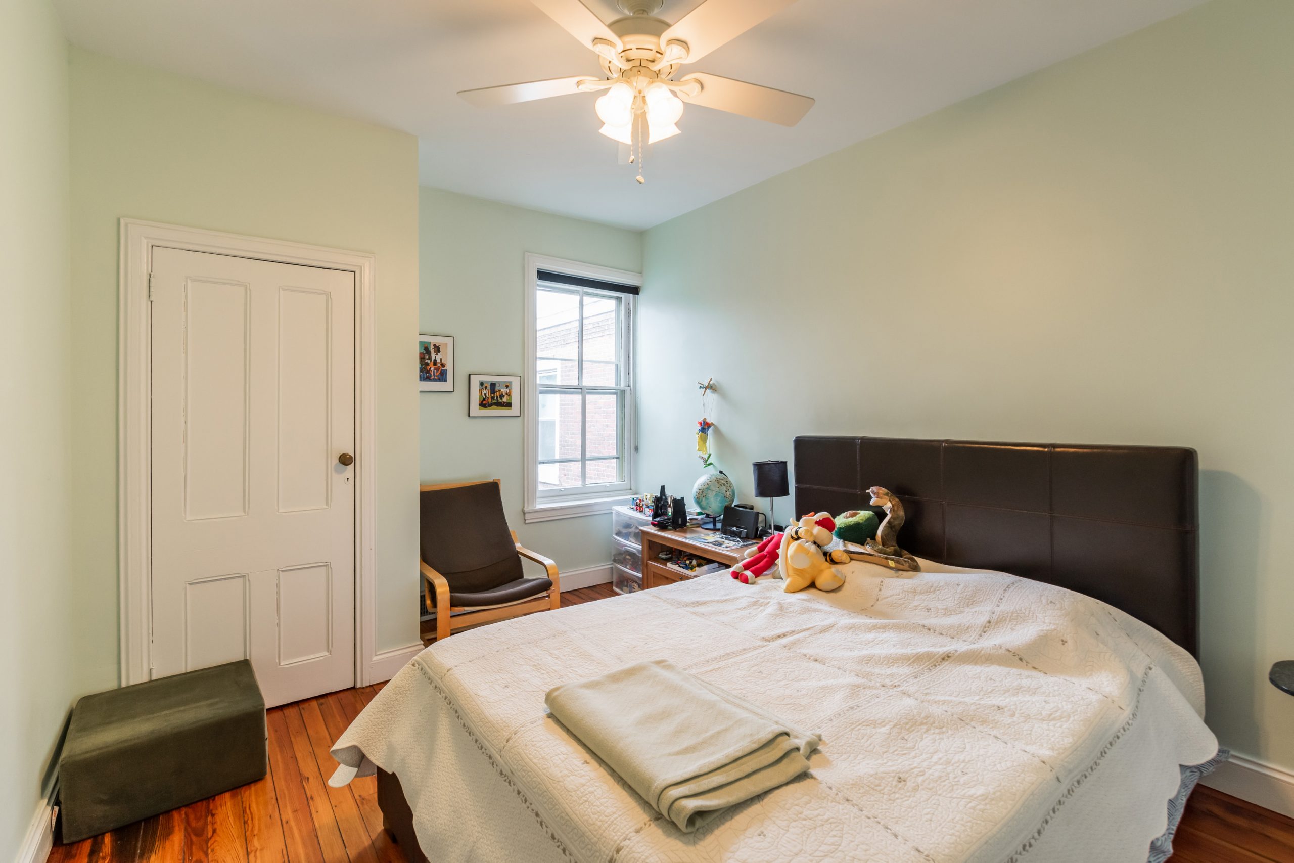 206 S 43rd St_-29