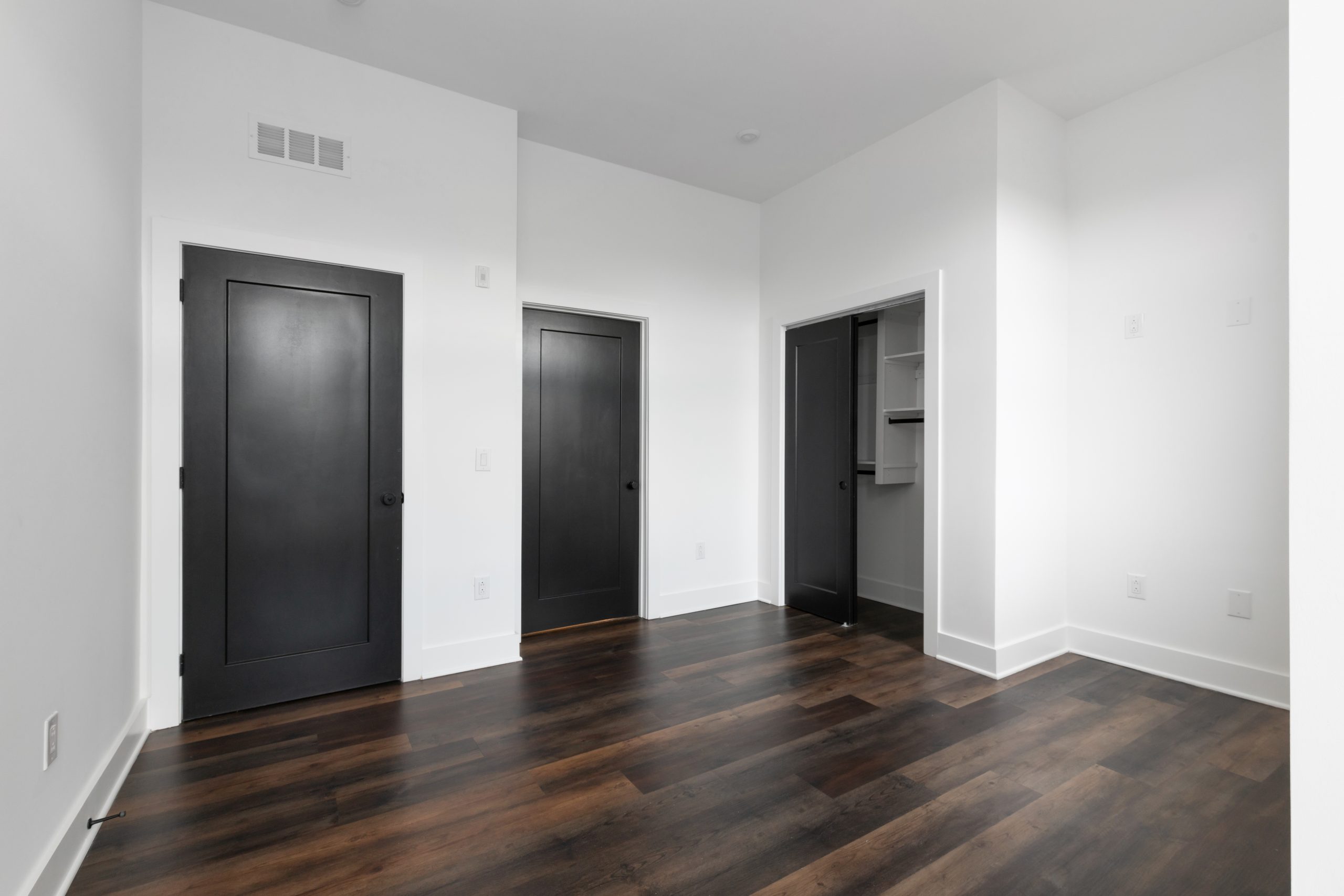 2940 W THOMPSON ST WEFILMPHILLY-21