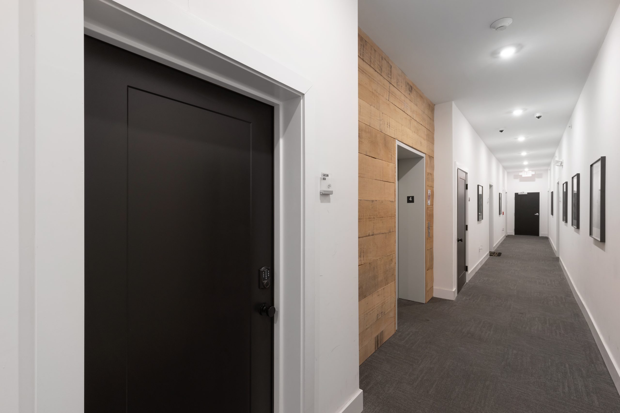 2940 W THOMPSON ST WEFILMPHILLY-23