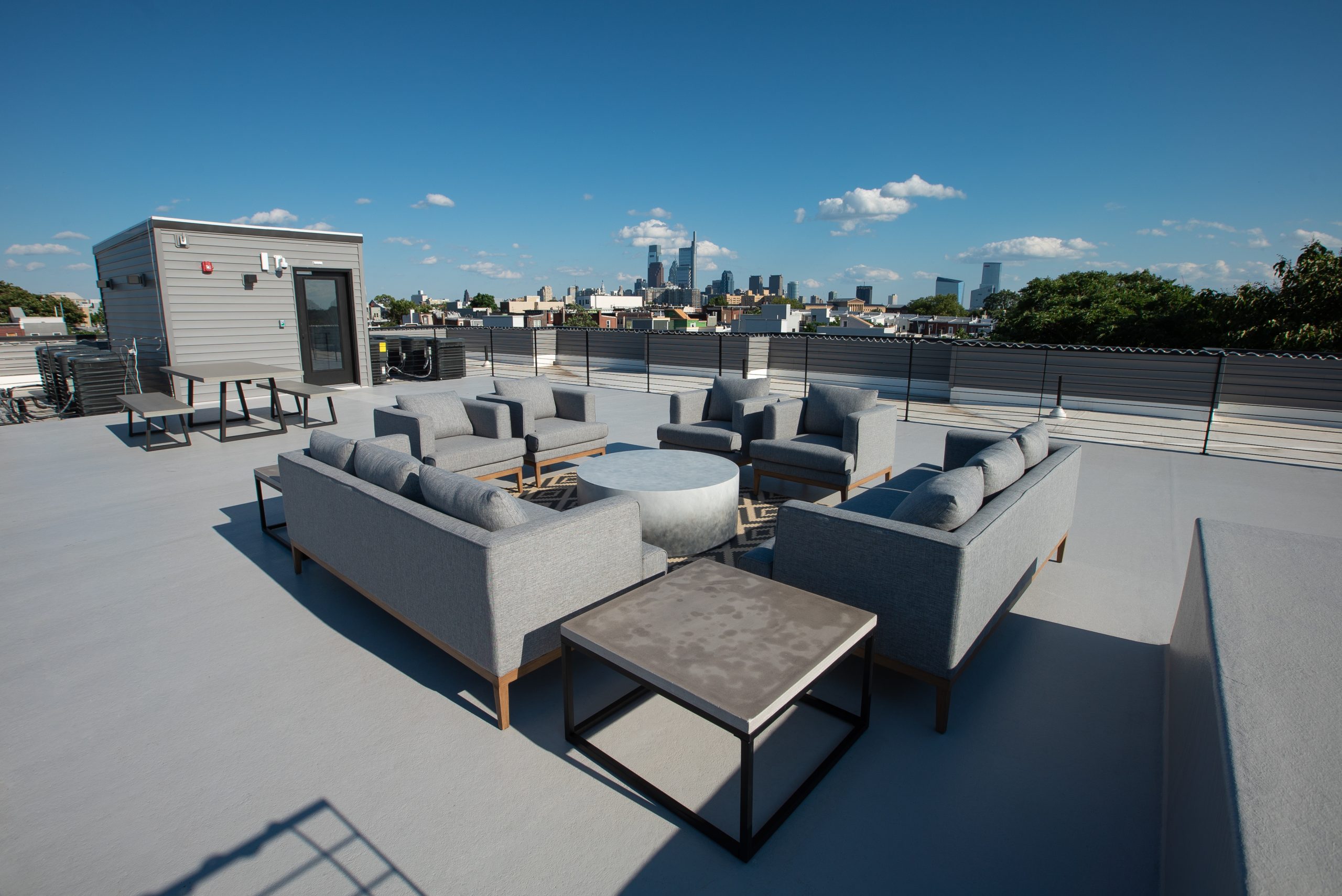 THE PORTER ROOF DECK DAY SDG WEFILMPHILLY-04766