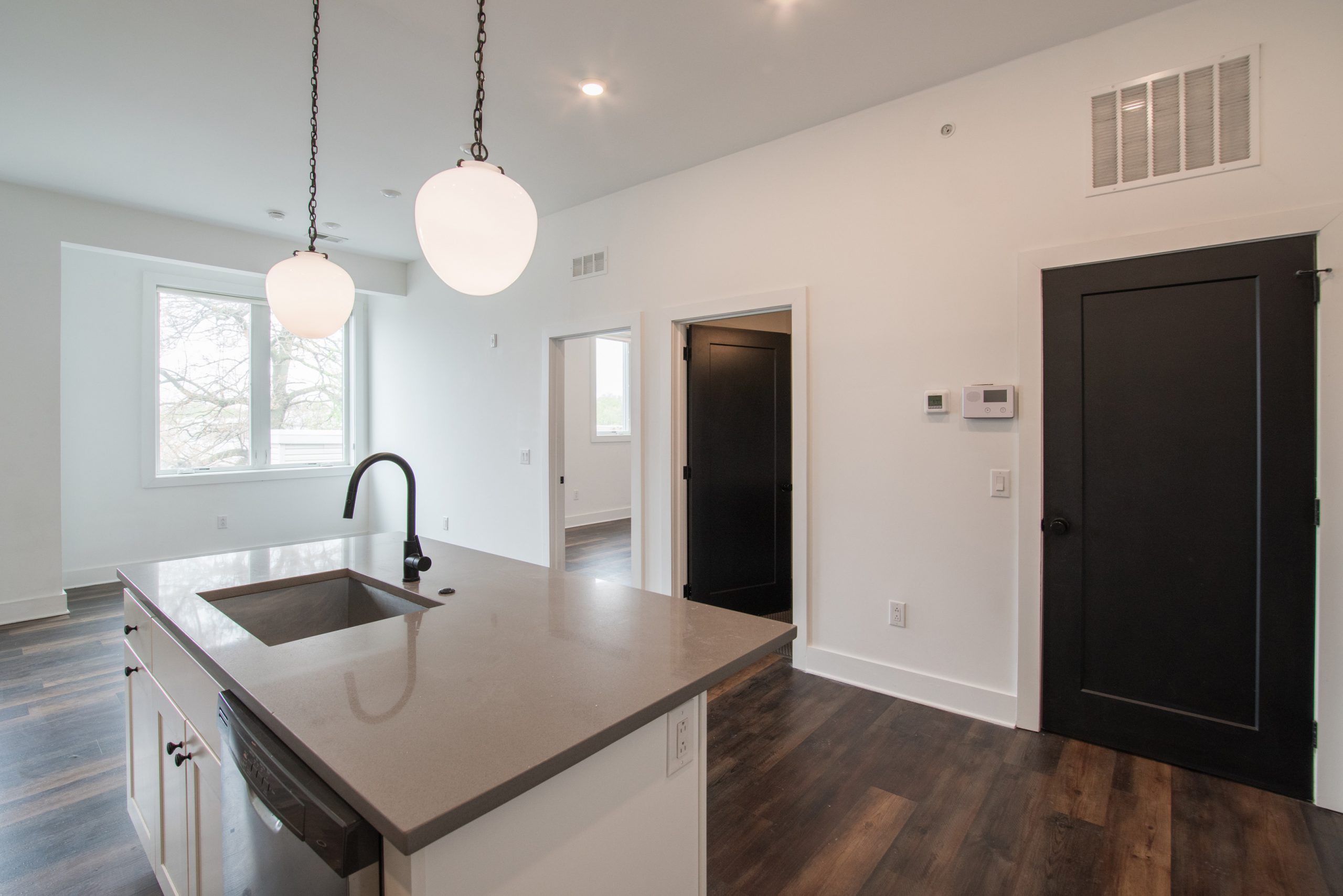2940 W Thompson St_Unit 403_-02