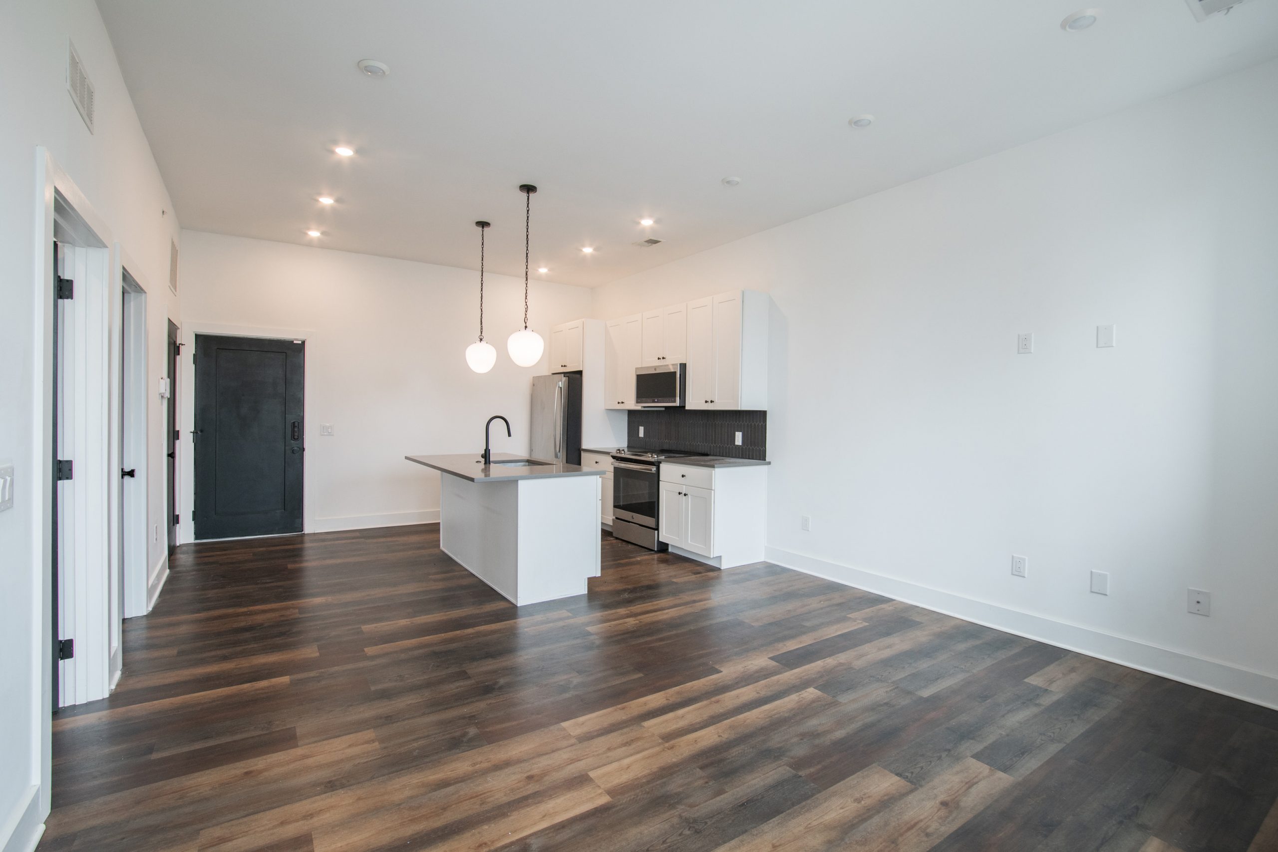 2940 W Thompson St_Unit 403_-07