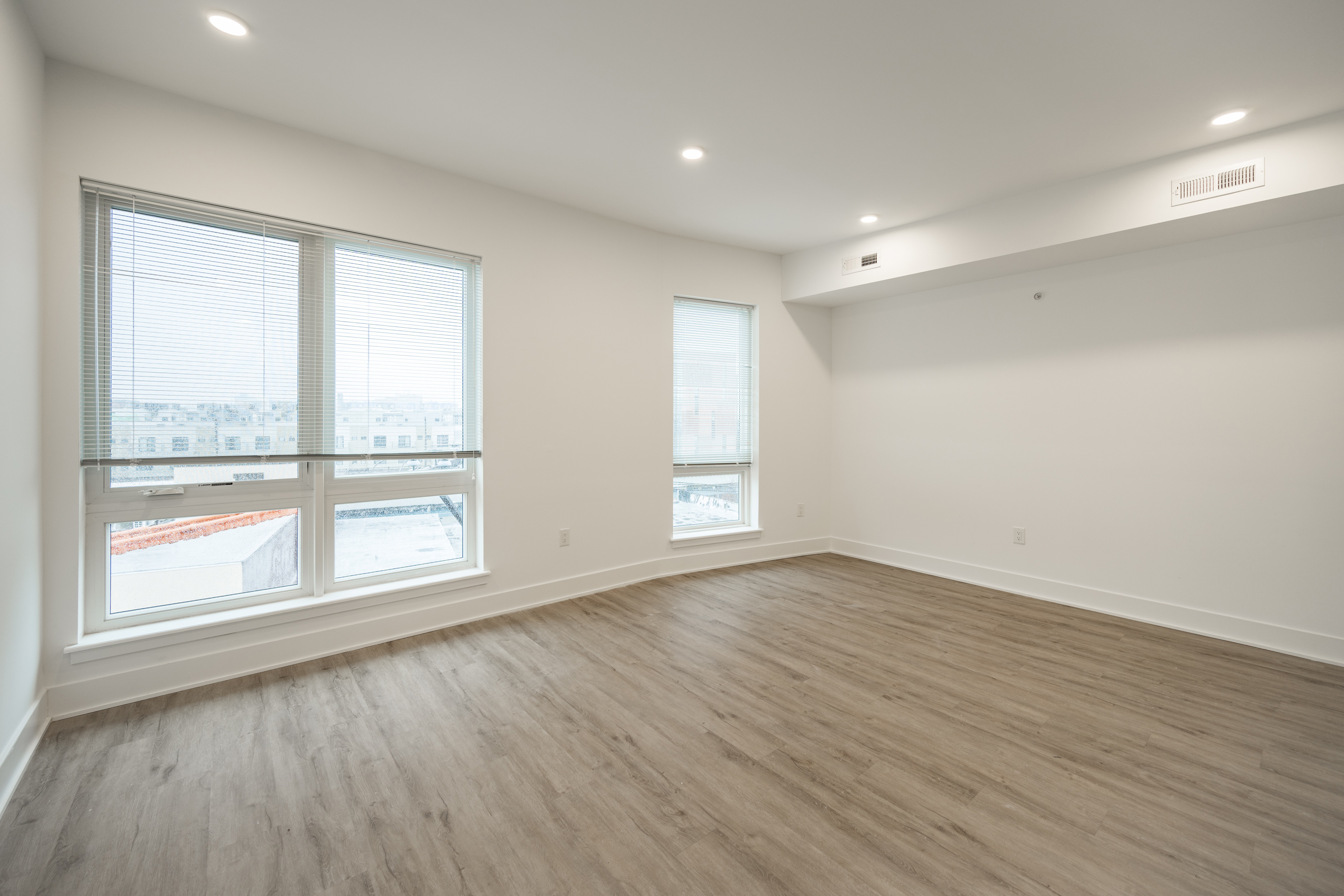 1325 N Lee St_Unit 400 (ADA)_-1