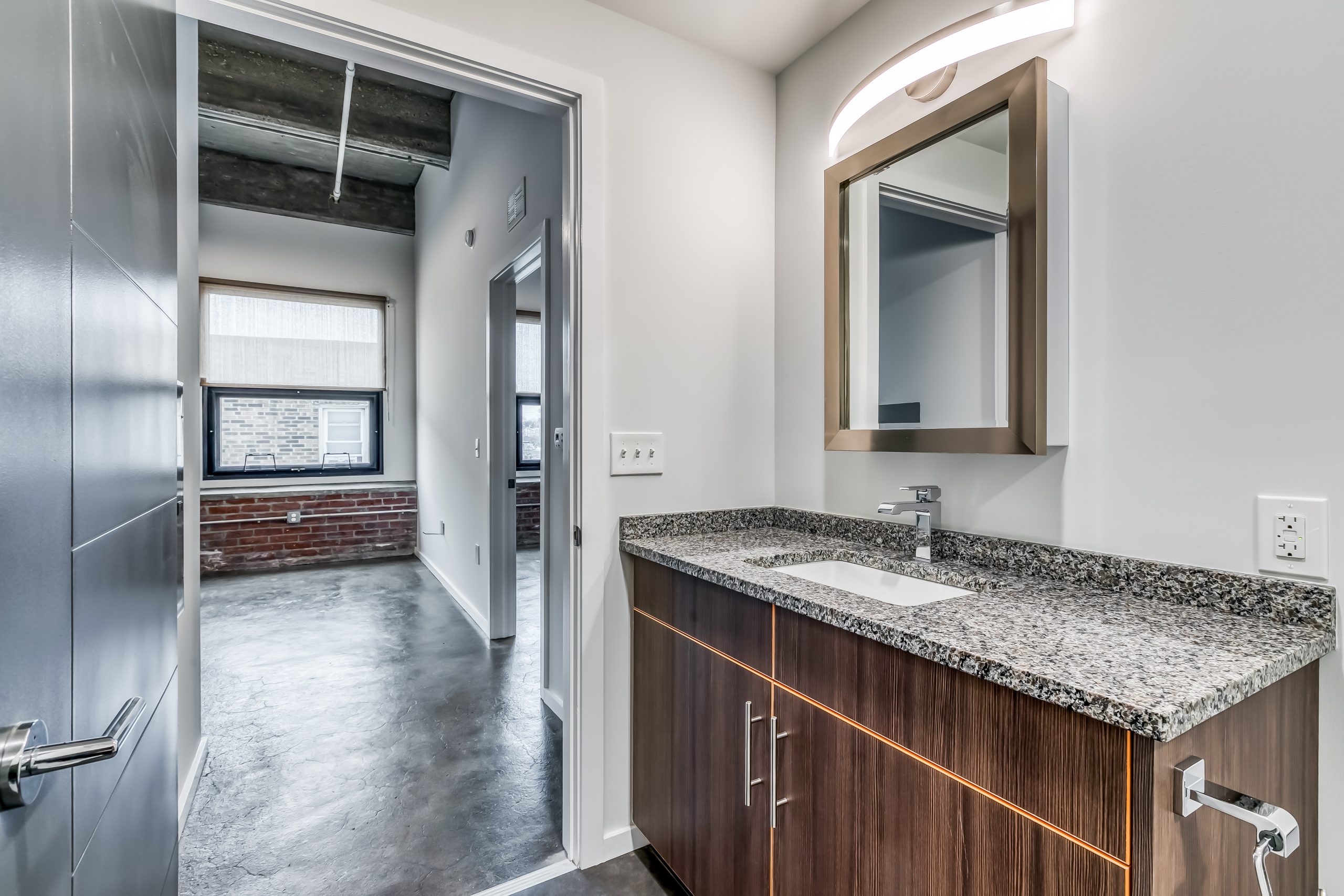 4800 Brown St Unit 309-16