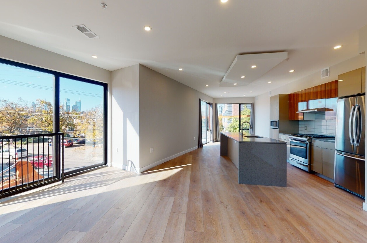 517-poplar-5 Interior