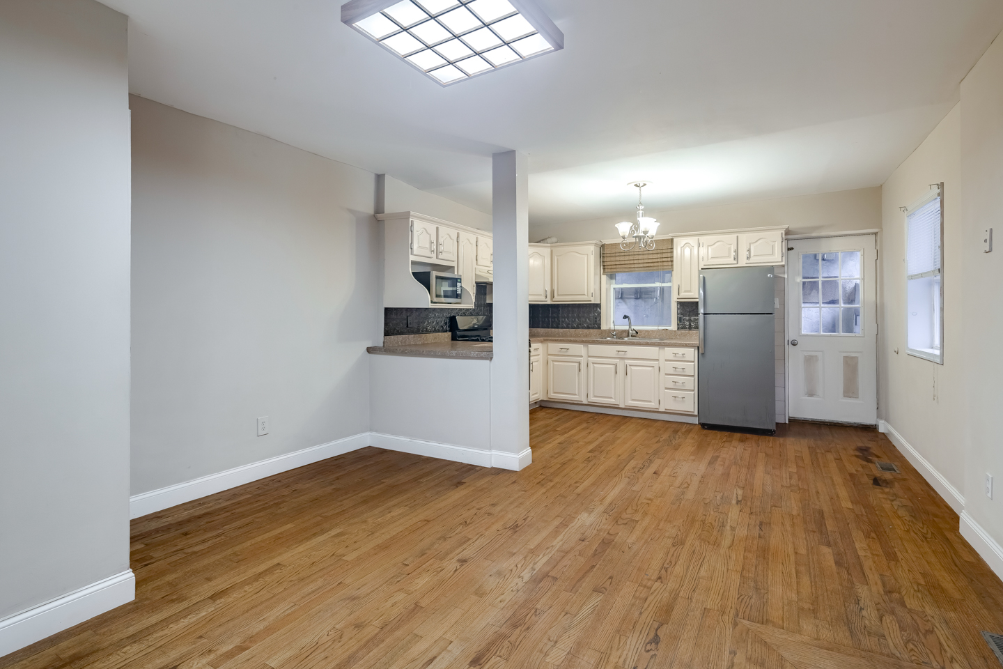 1202 S Alder St-MLS-3