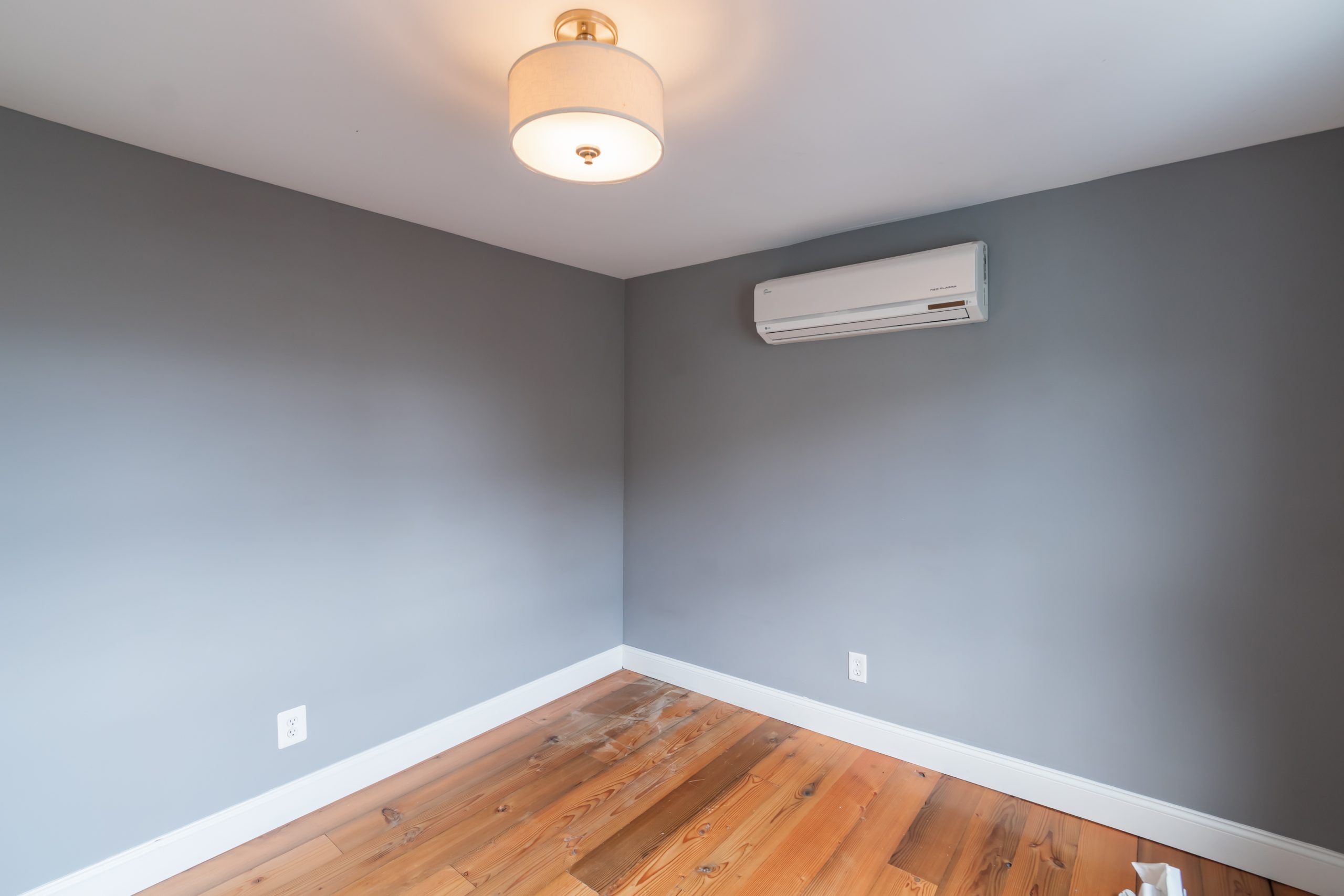 1221 Marlborough St_Front_-29