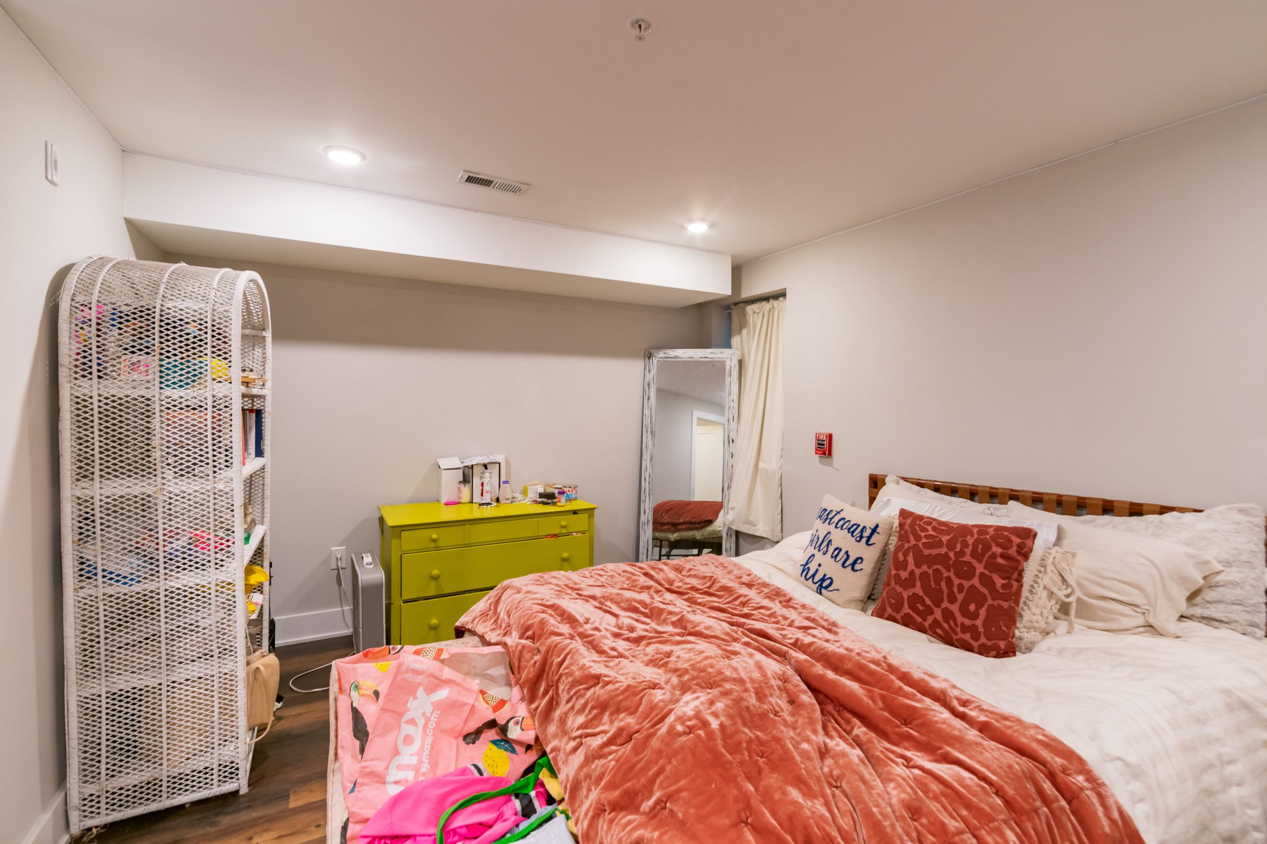 711 N 16th St_Unit 1_-23